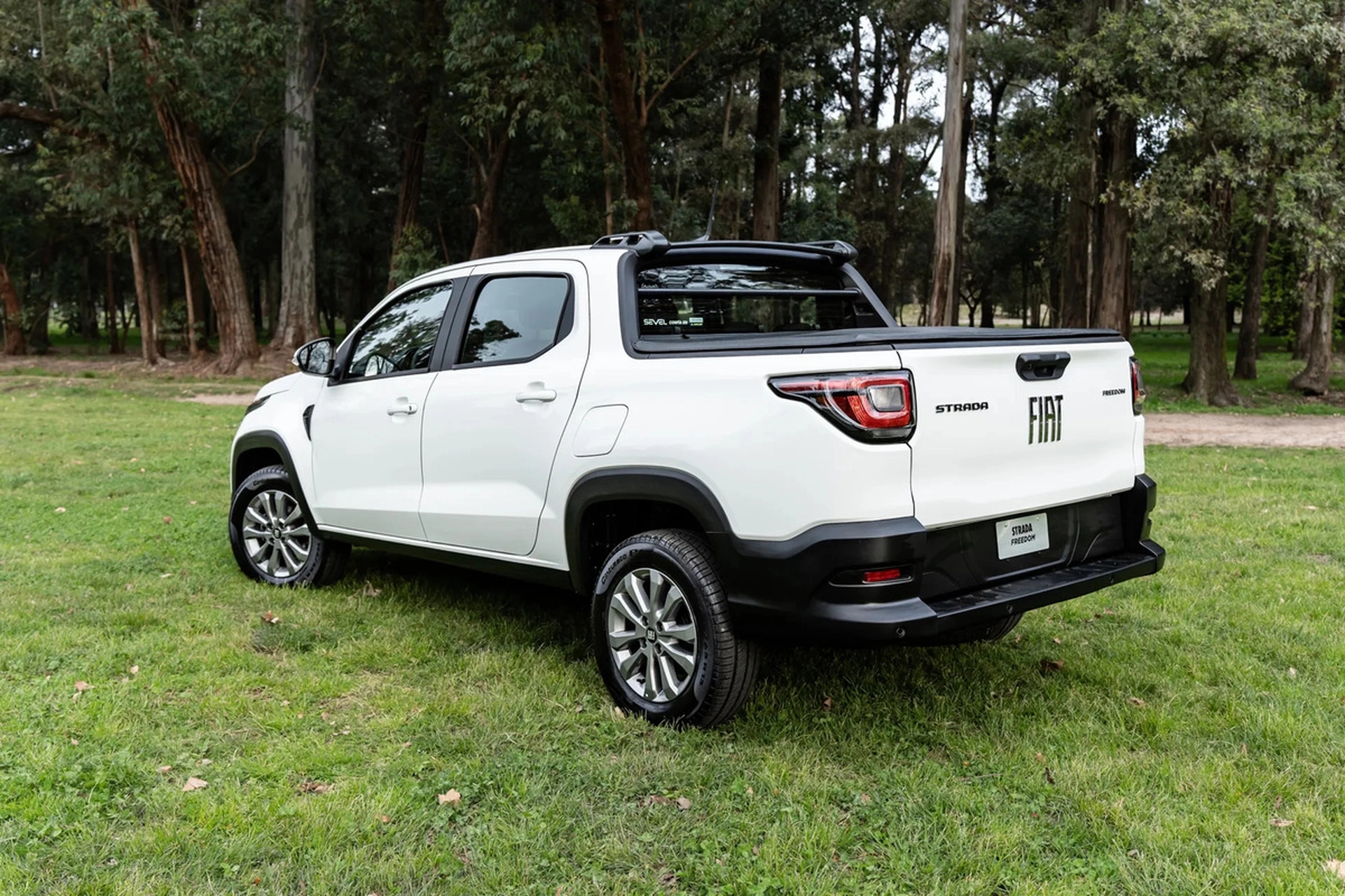 Fiat Strada 1.3 Freedom Dc