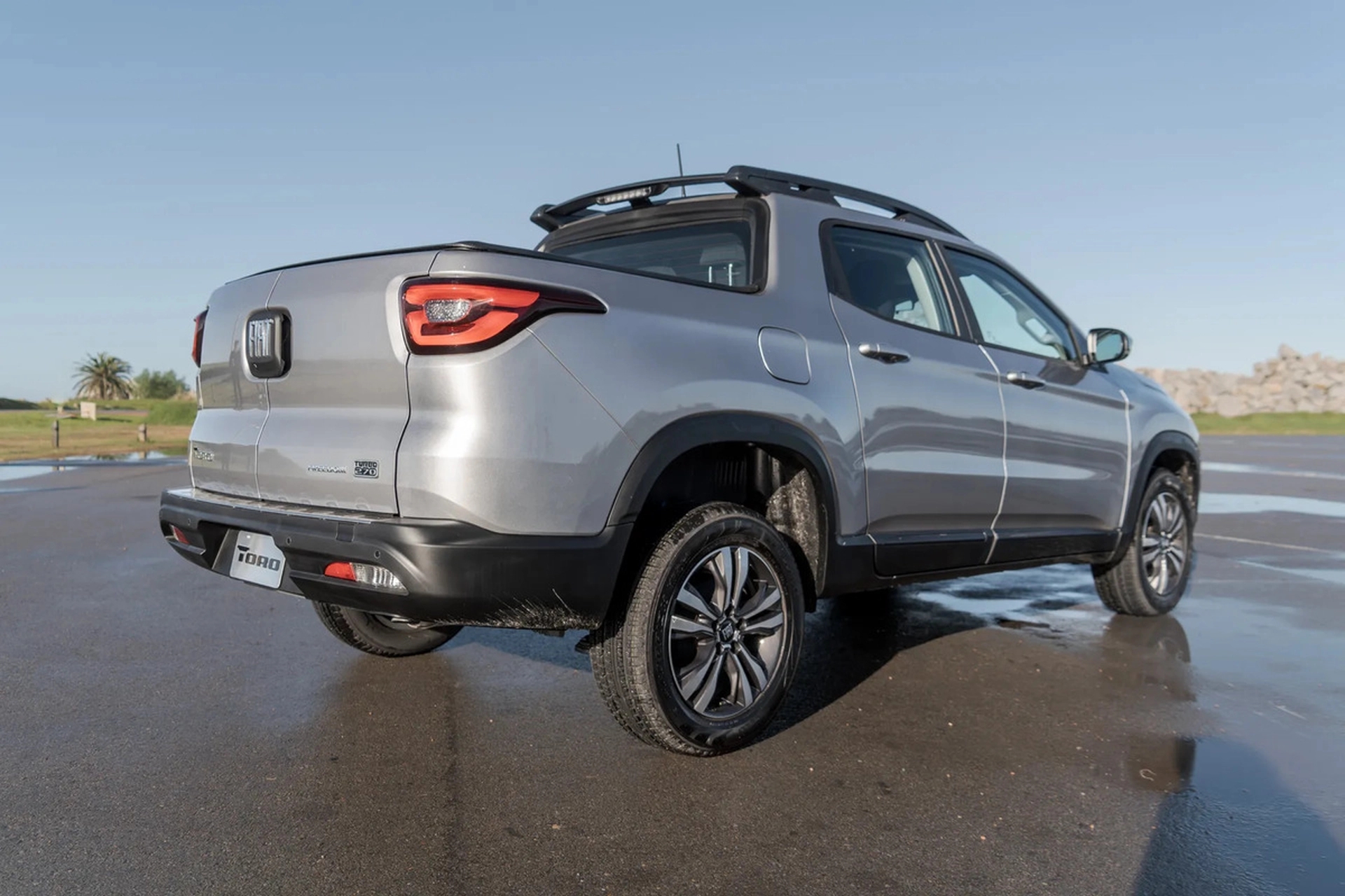 Fiat Toro 1.3 Freedom At6 Fwd