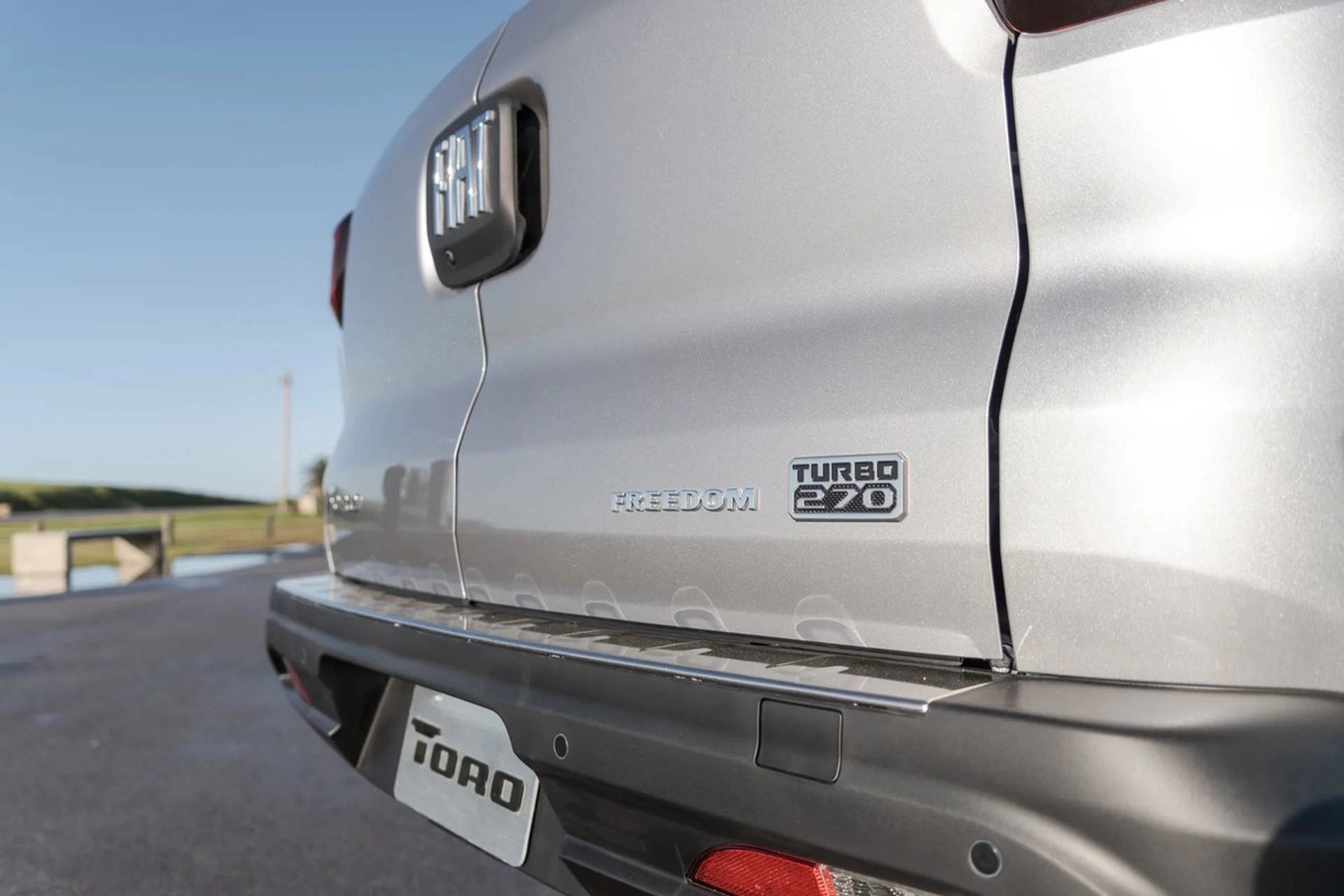 Fiat Toro 1.3 Freedom At6 Fwd