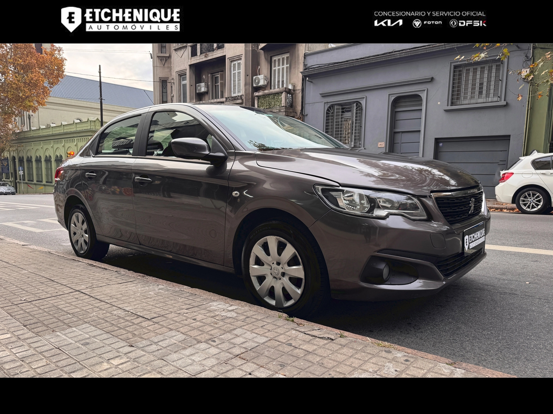 Peugeot 301 1.2