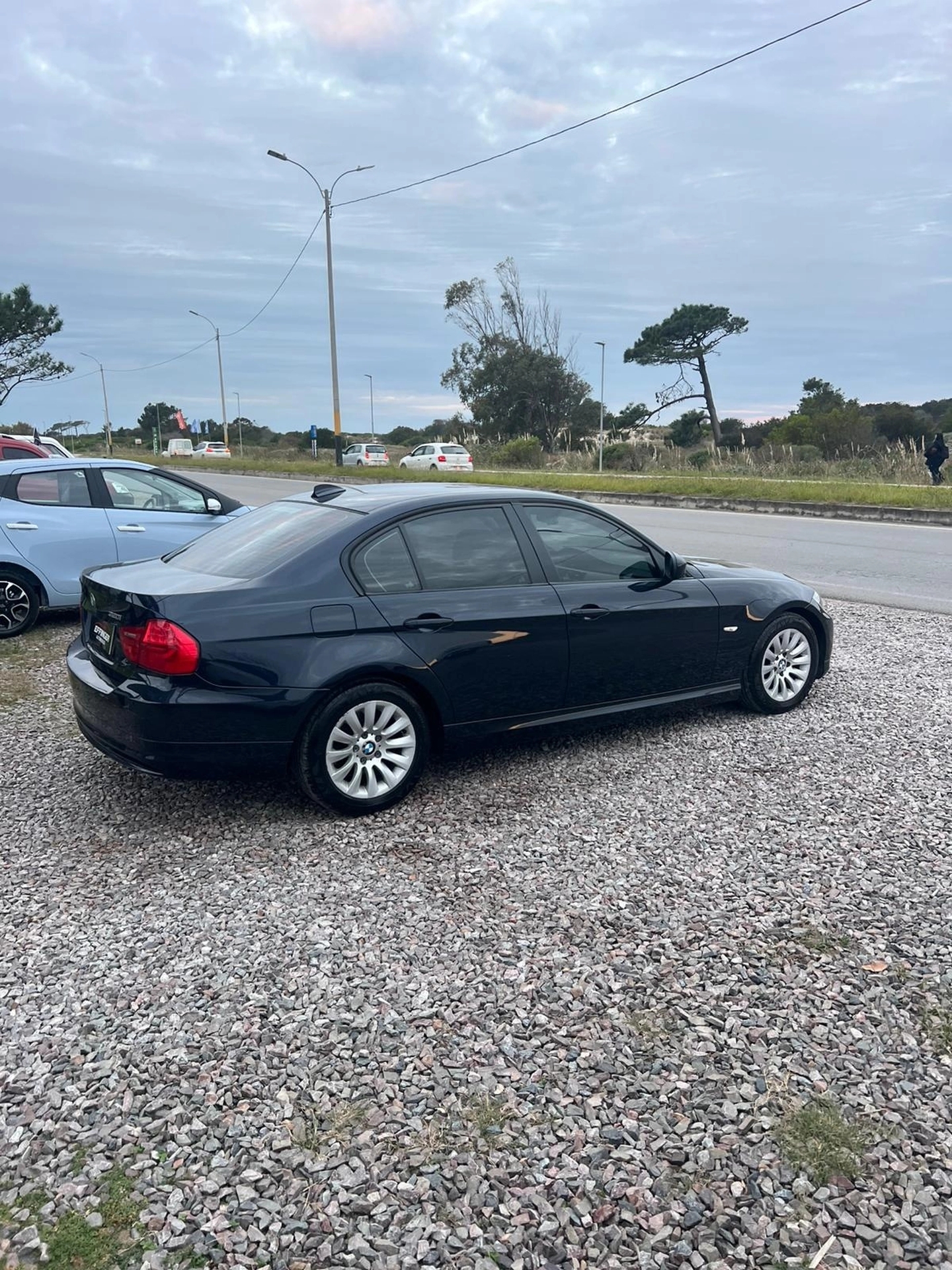 BMW 320i