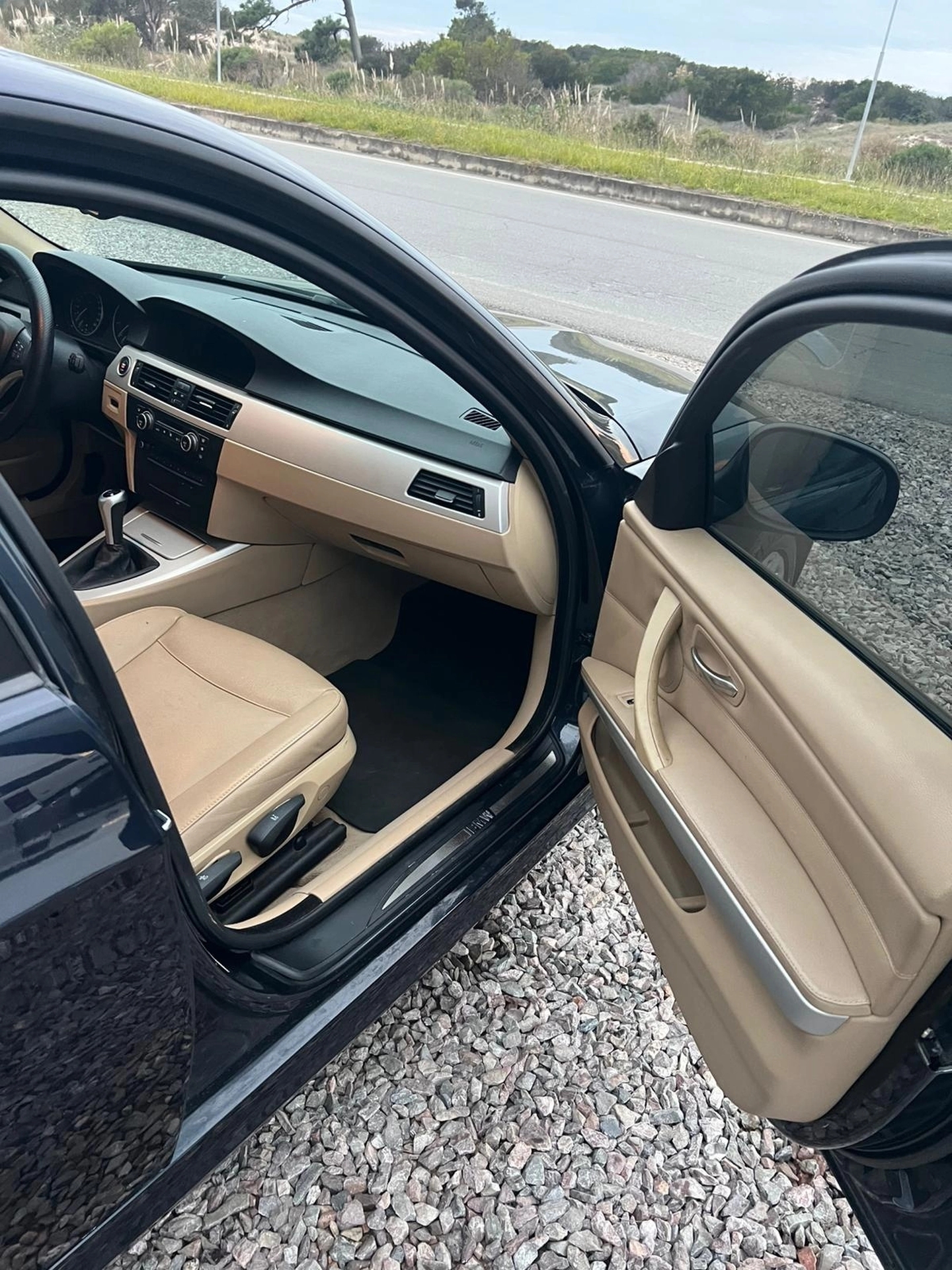 BMW 320i