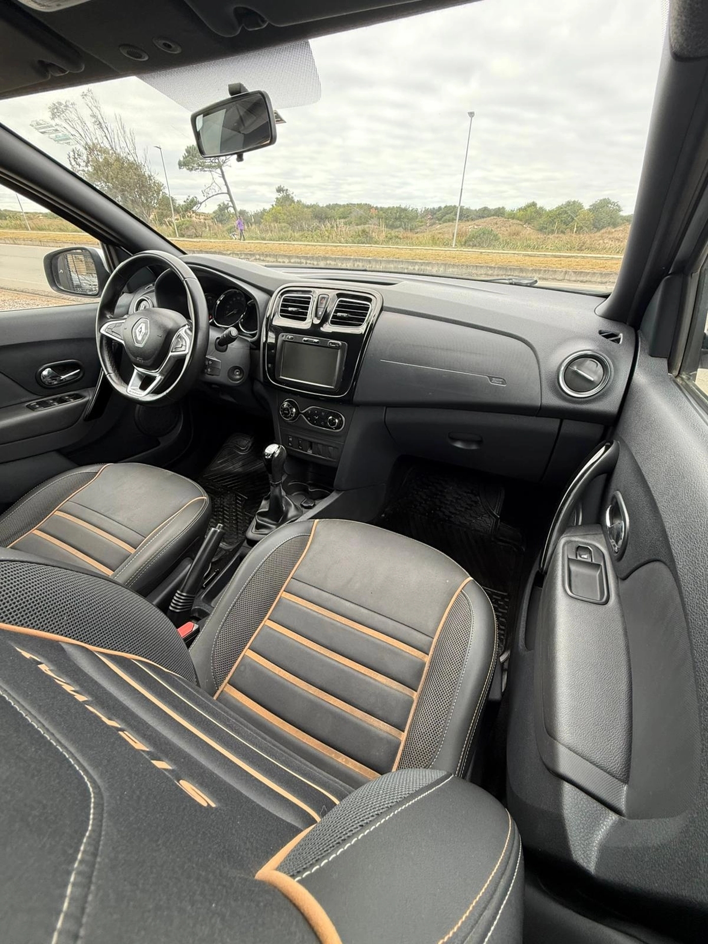Renault Sandero Stepway Intense 1.6