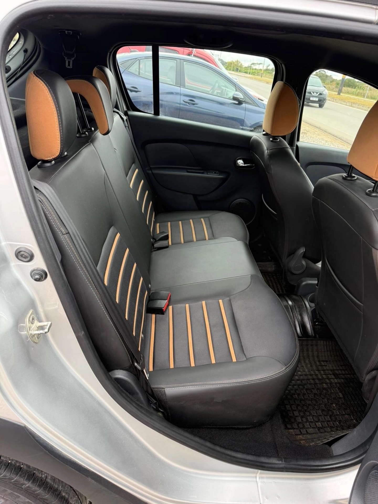 Renault Sandero Stepway Intense 1.6