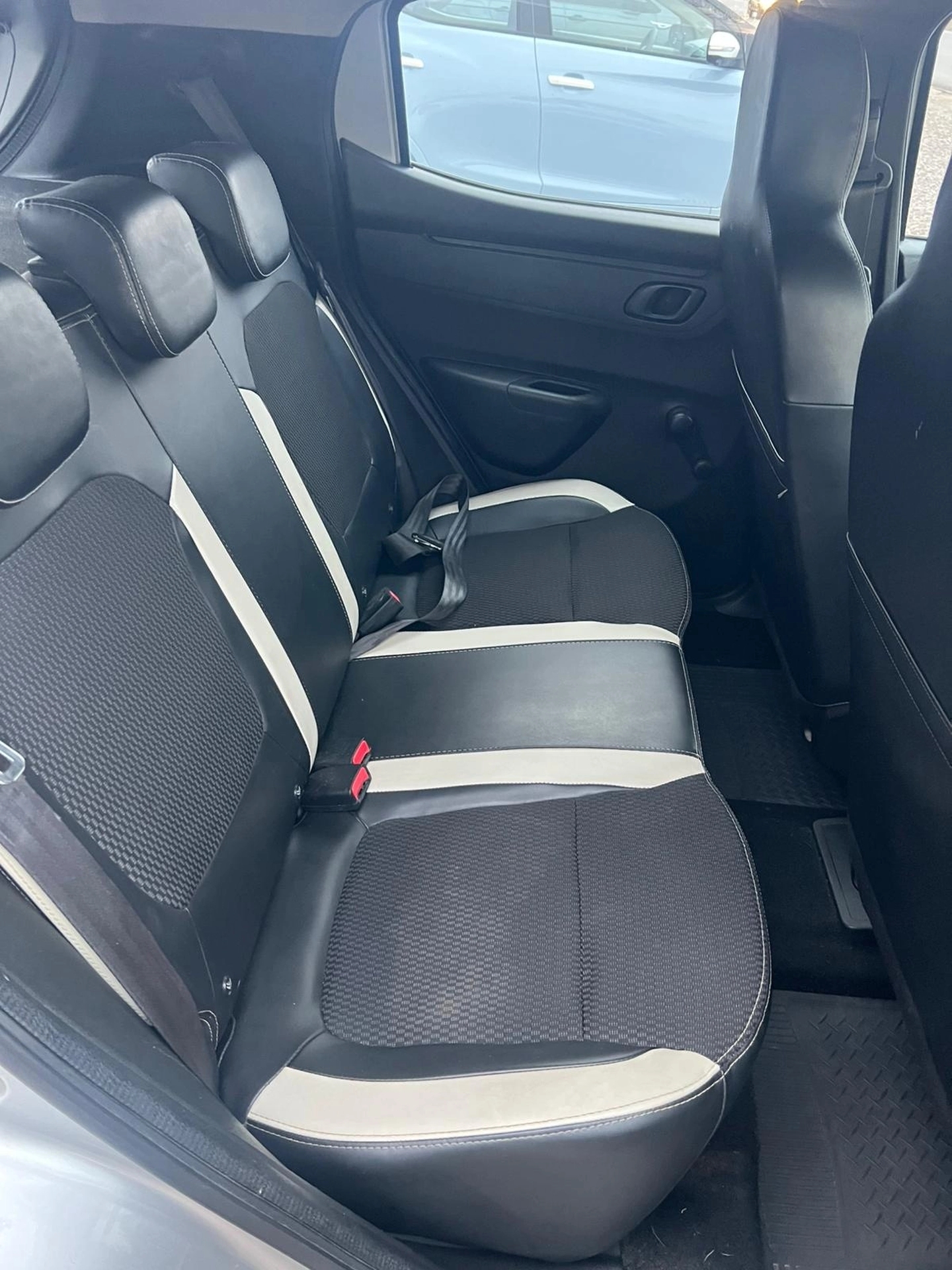 Renault Kwid Iconic