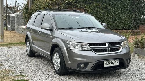 Dodge Journey 2.4 Sxt 7 Pasj At