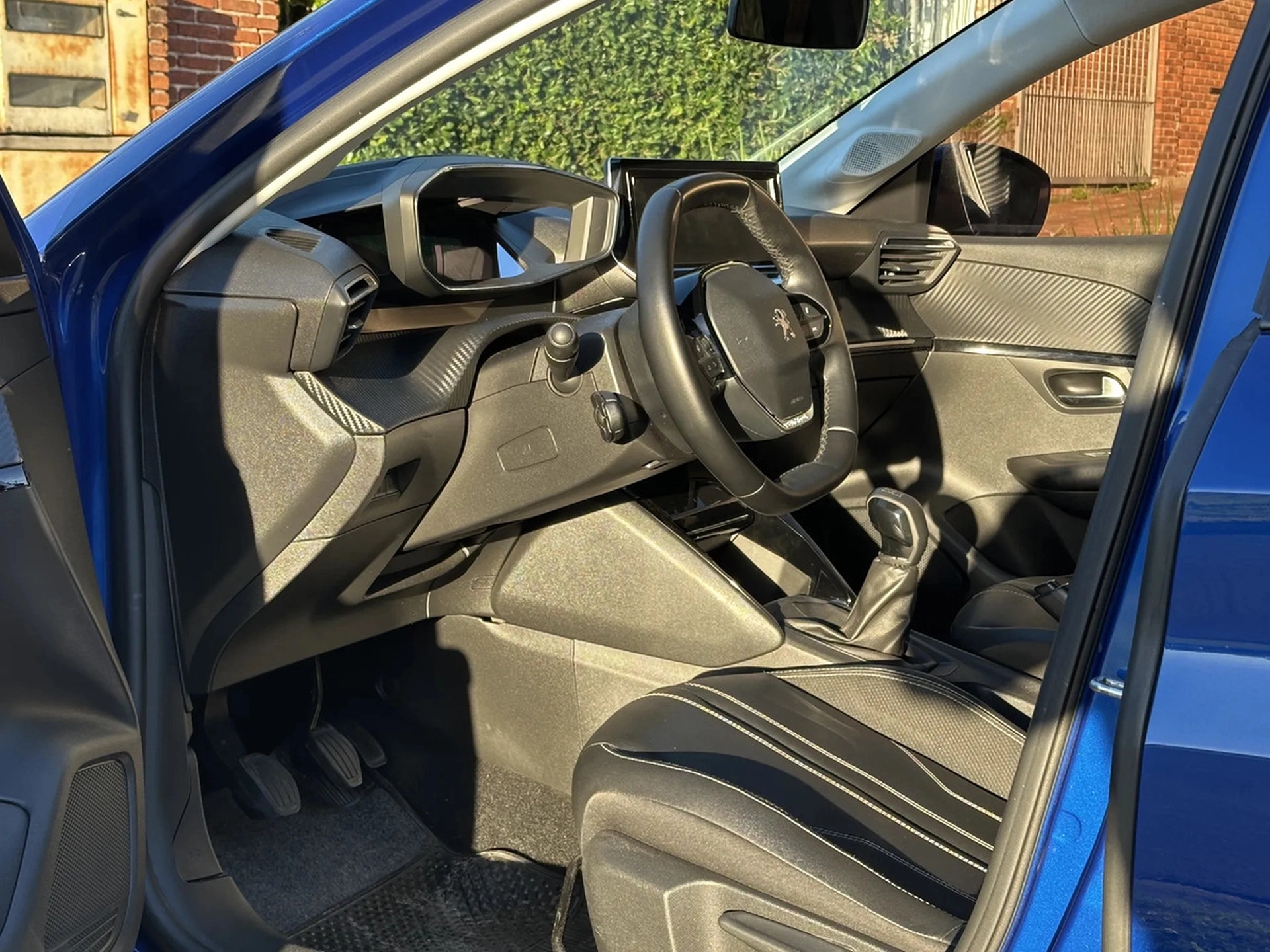 Peugeot 208 1.6 Allure