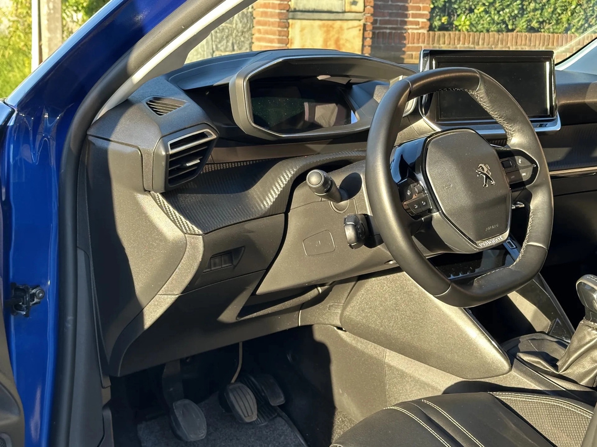 Peugeot 208 1.6 Allure