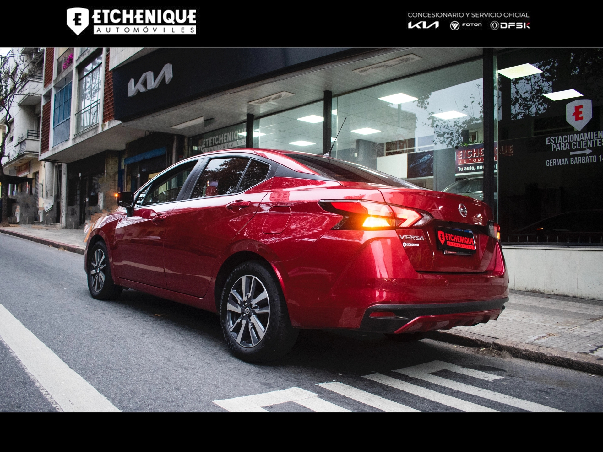 Nissan Versa Advance