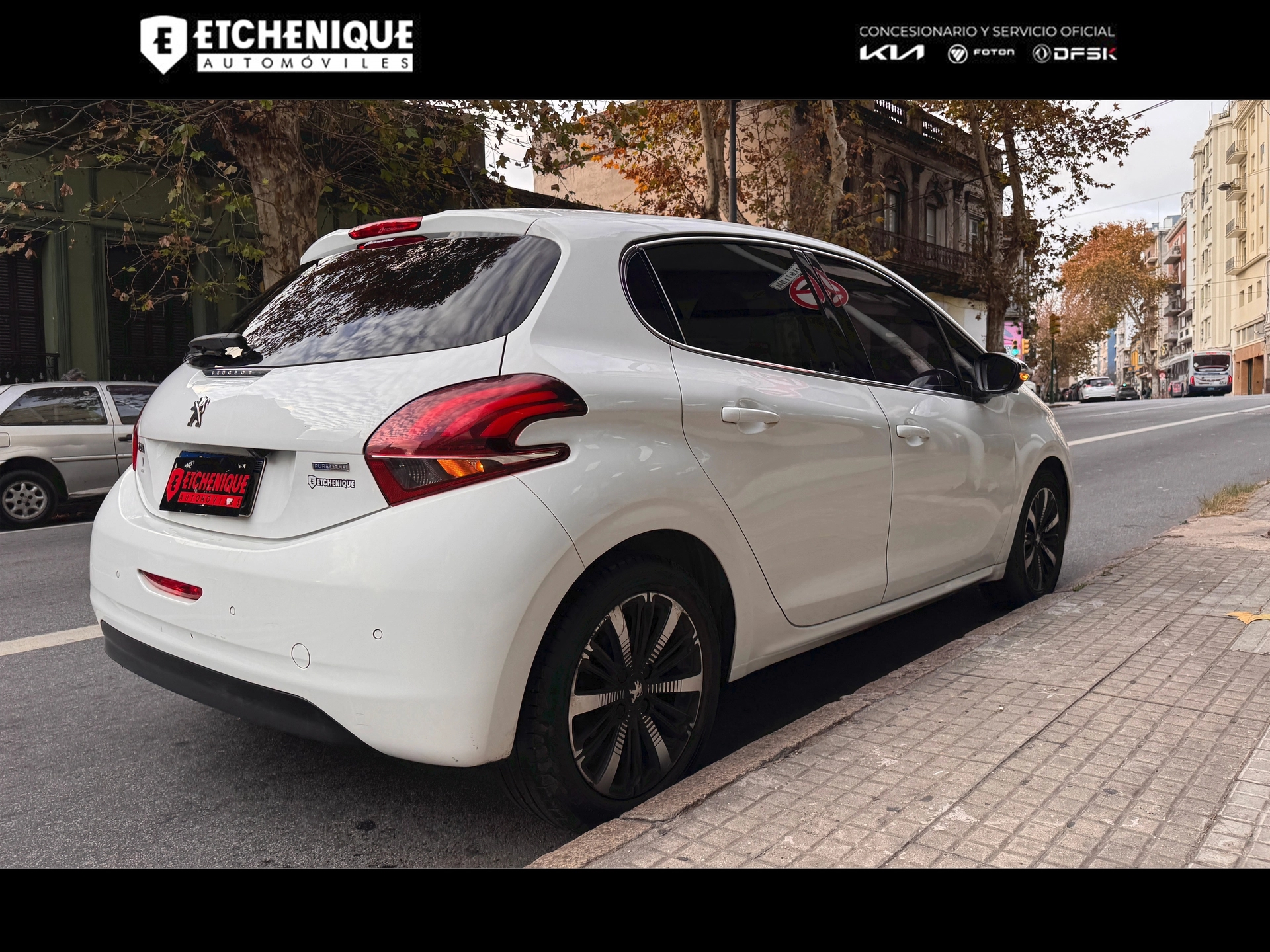 Peugeot 208 1.2 Allure