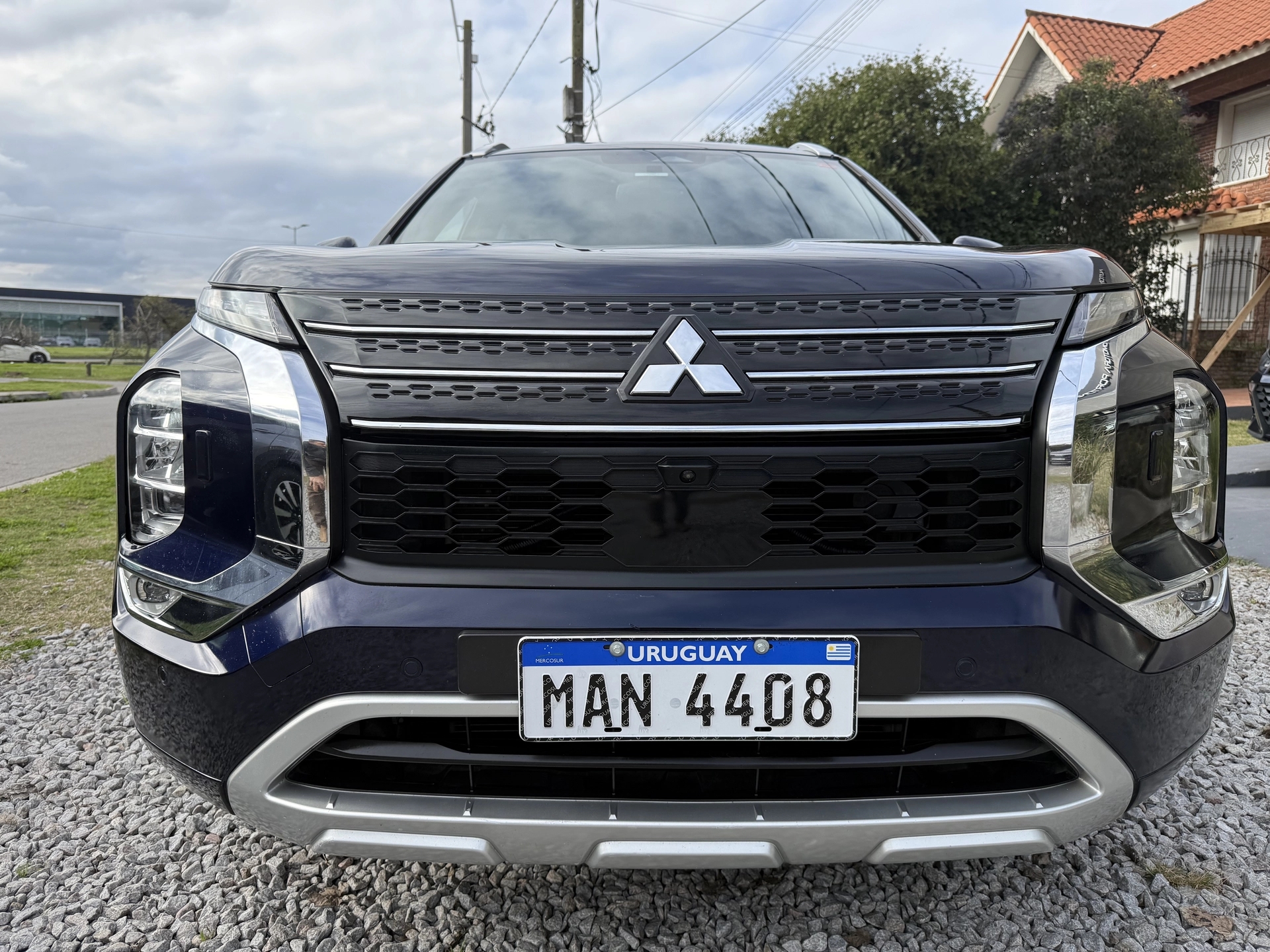 Mitsubishi Outlander 4WD GLS