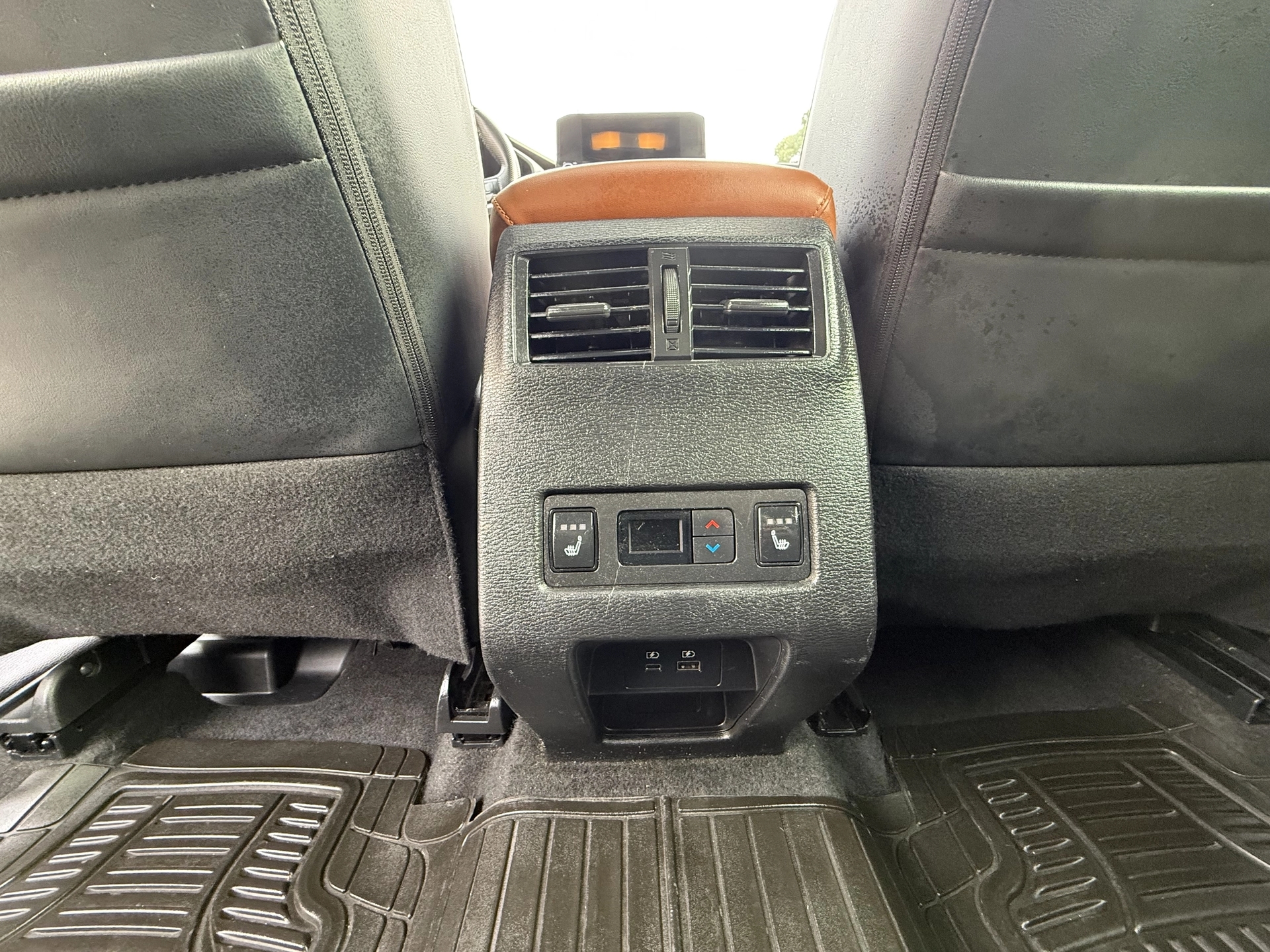 Mitsubishi Outlander 4WD GLS