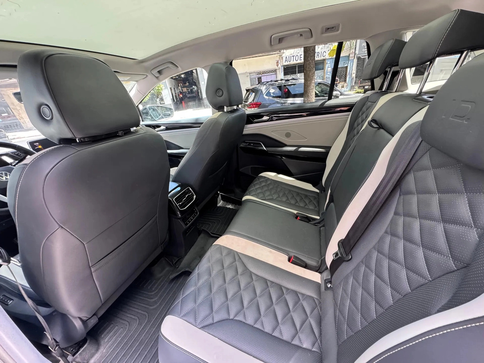 Volkswagen Id6 Crozz Pro 100% Eléctrica - Hilton Motors Co.