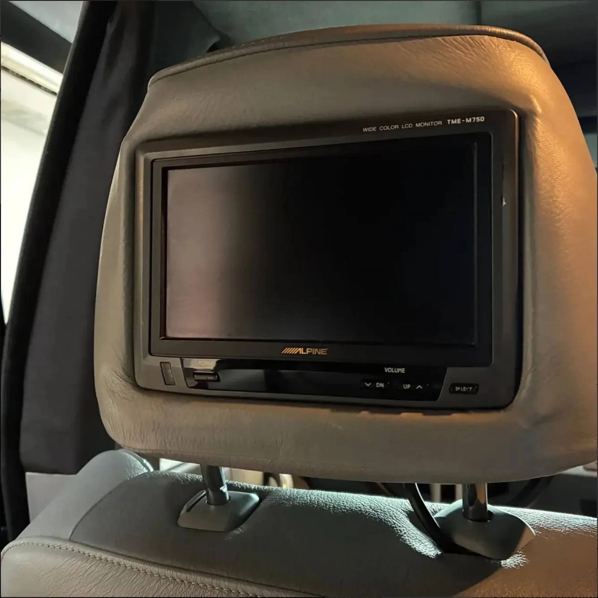 Bmw X5 V8 4.4 - Hilton Motors Co.