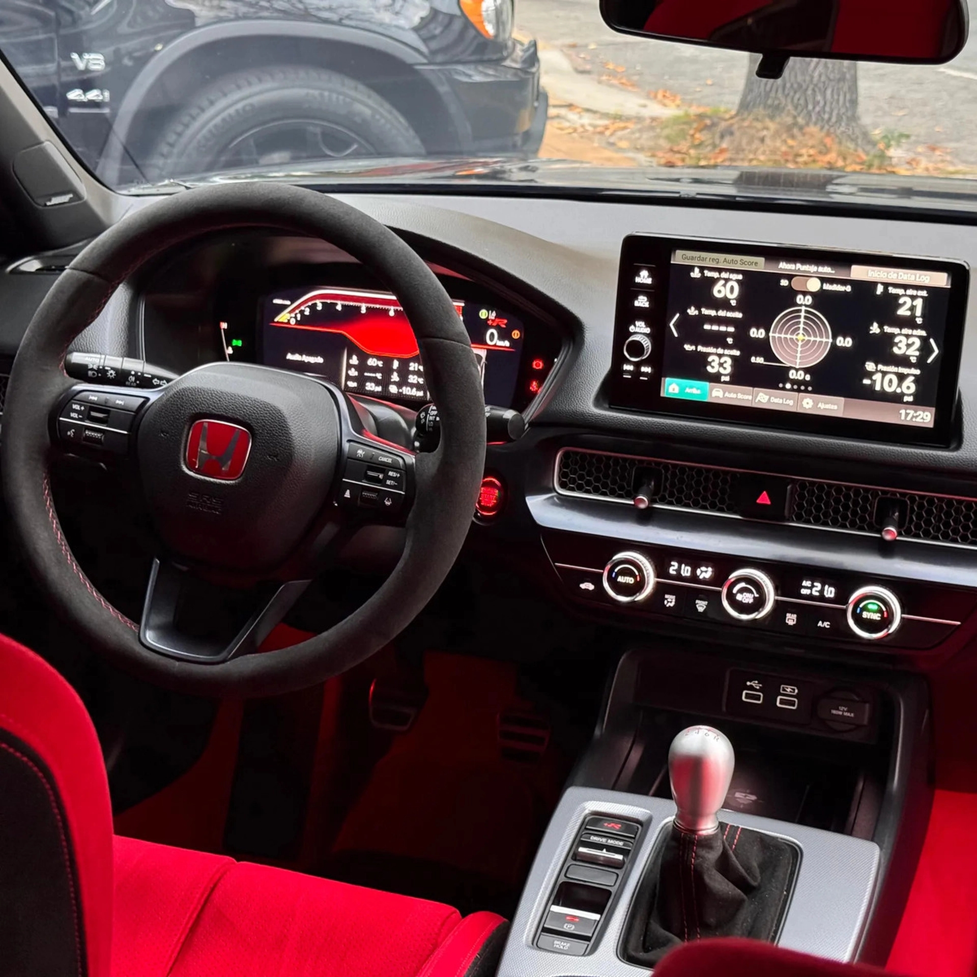 Honda Civic Type R 2.0 Turbo - Hilton Motors Co.