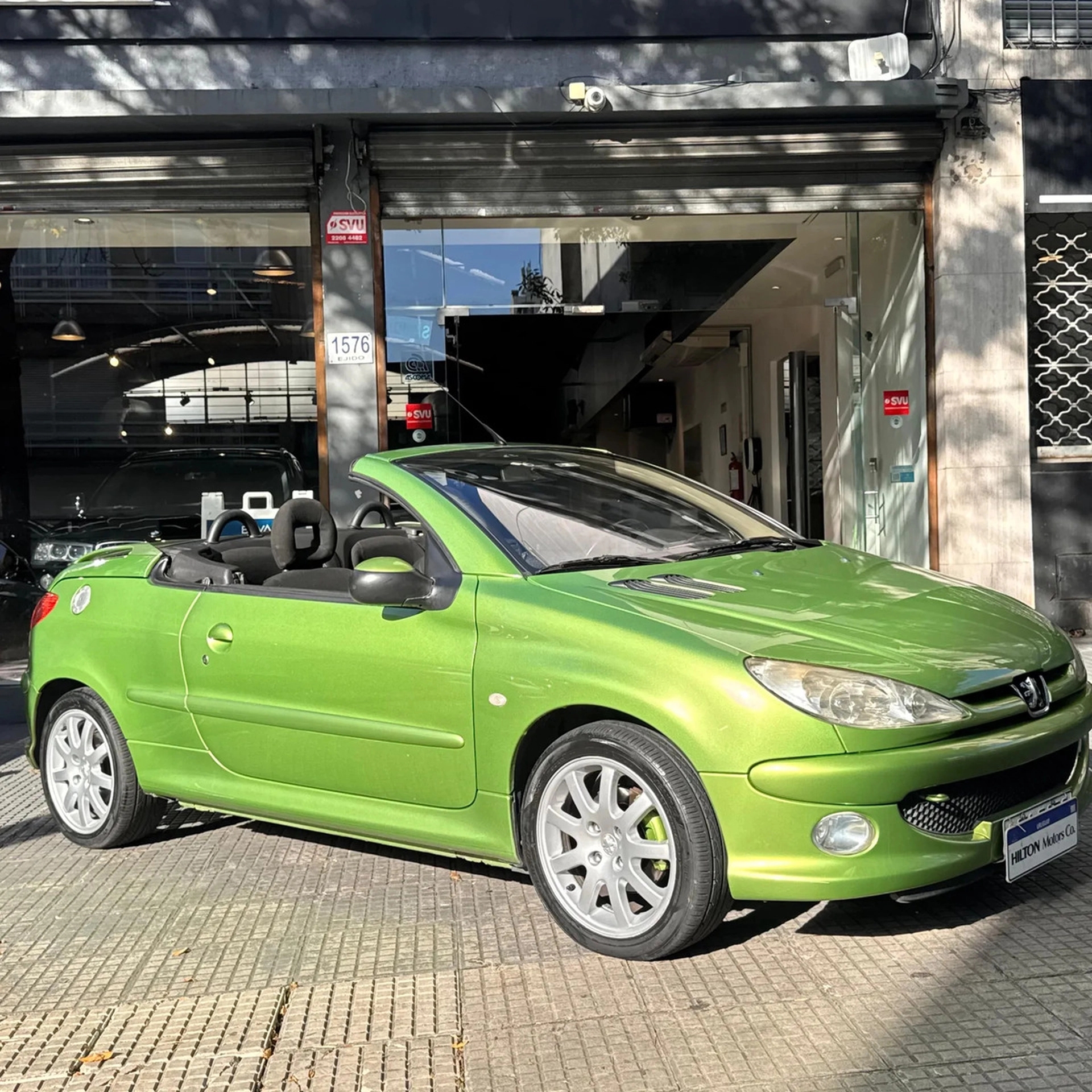 Peugeot 206 Cabriolet, Descapotable - Hilton Motors Co.