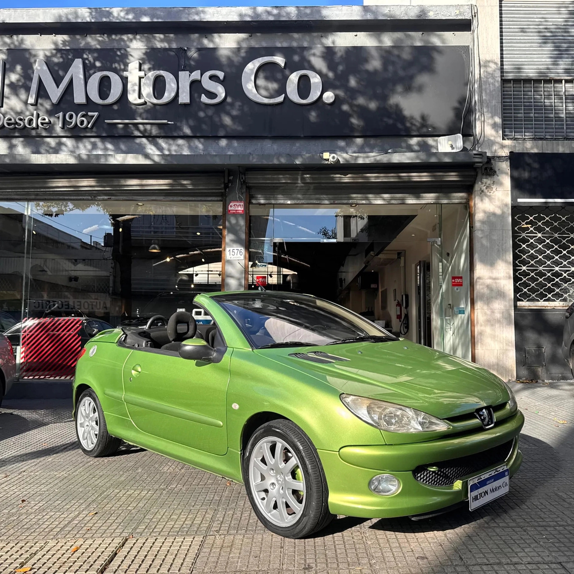 Peugeot 206 Cabriolet, Descapotable - Hilton Motors Co.