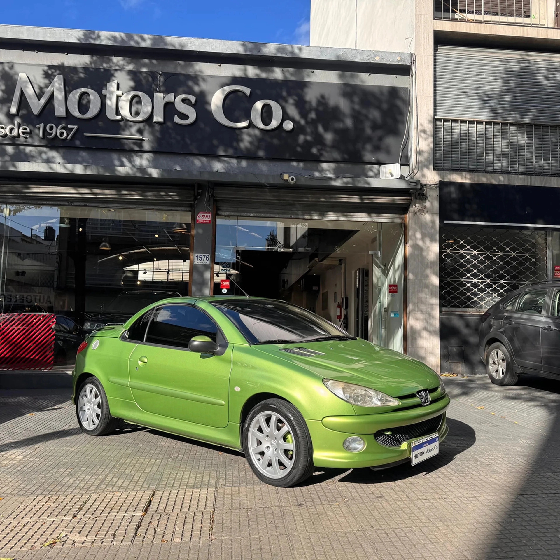 Peugeot 206 Cabriolet, Descapotable - Hilton Motors Co.