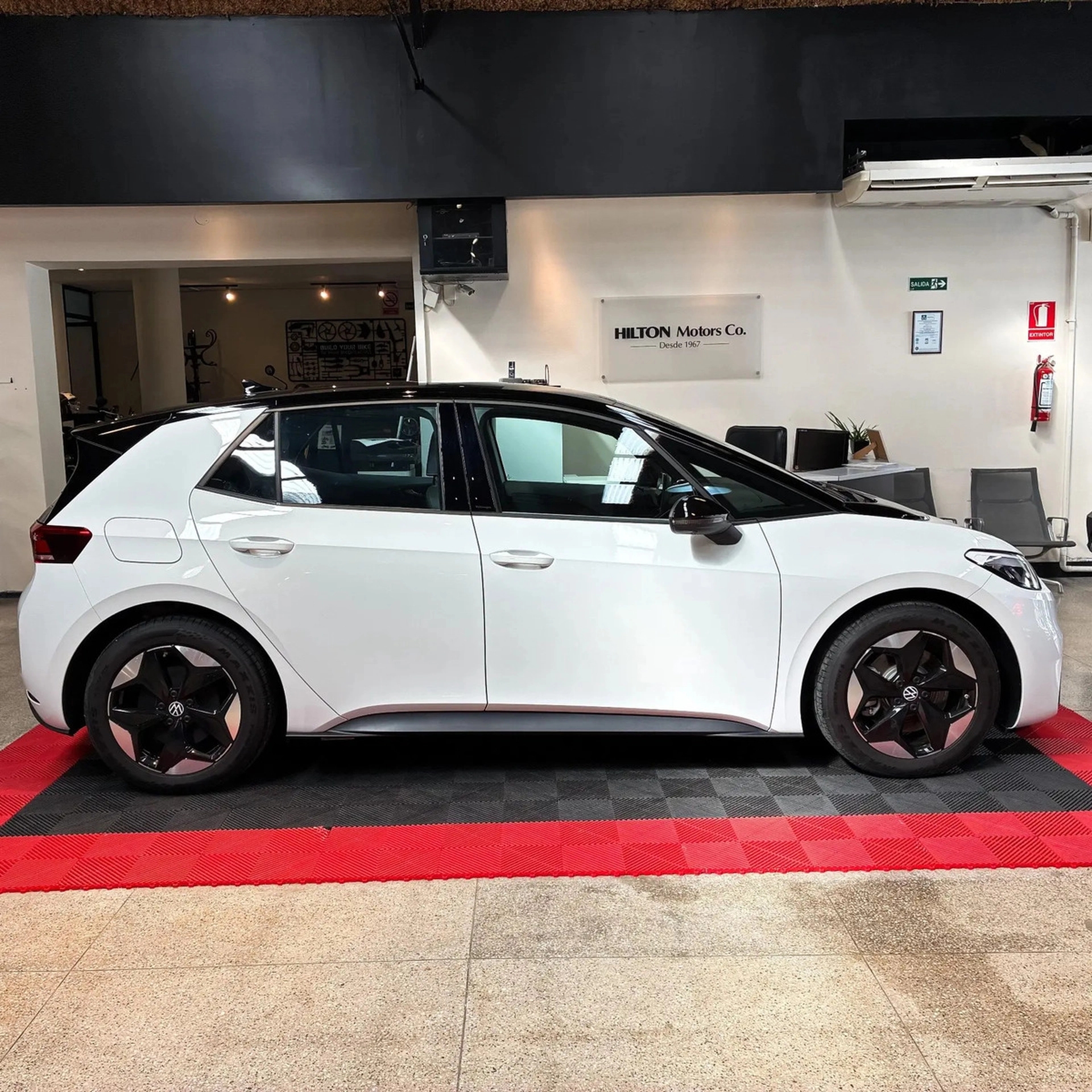 Volkswagen Id3 Pro Año 2025 - Hilton Motors Co.