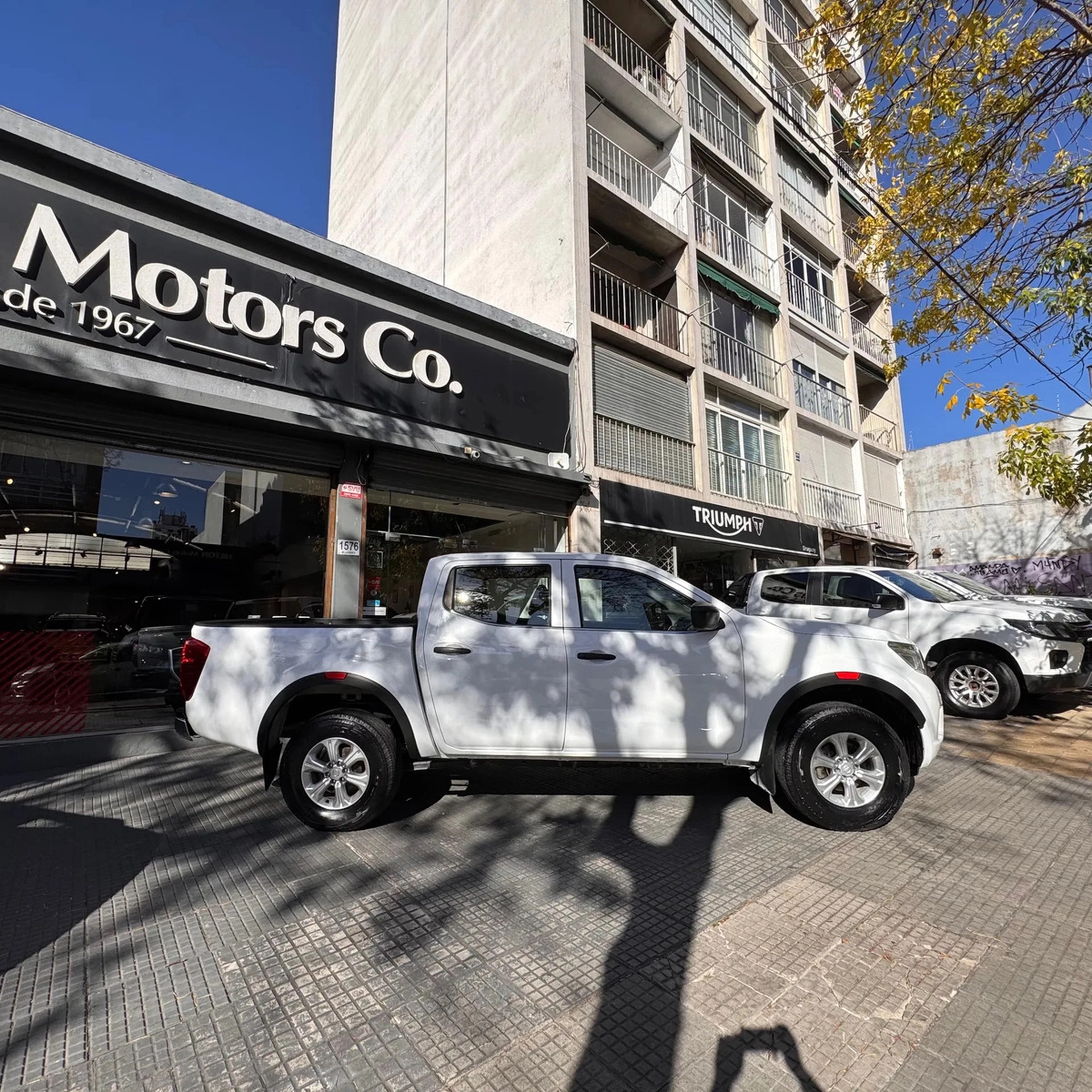 Nissan Np300 Frontier 2.5 Le Tdsl 188hp D.cab.