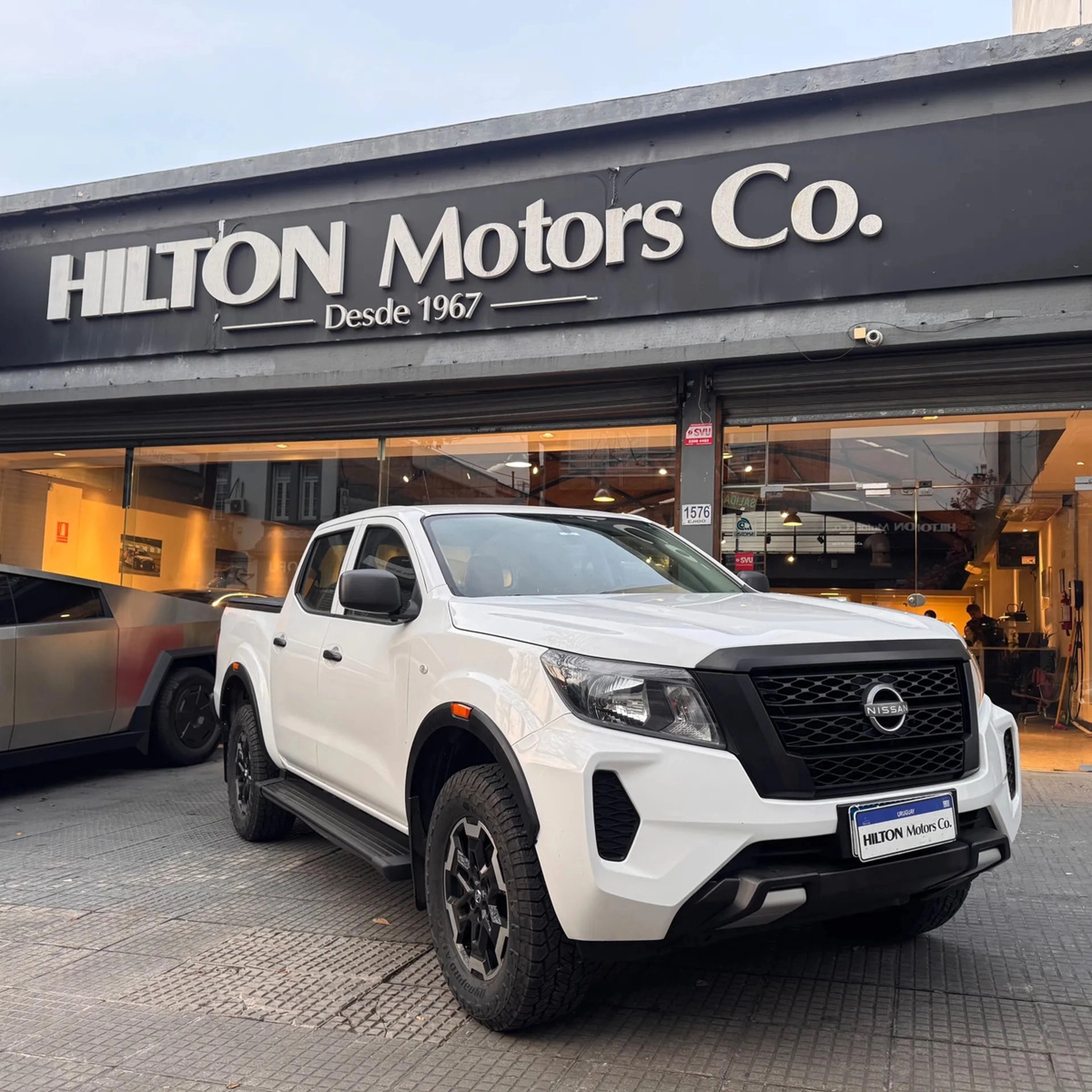 Nissan Frontier 2.5 Diesel 4x2 - Hilton Motors Co.
