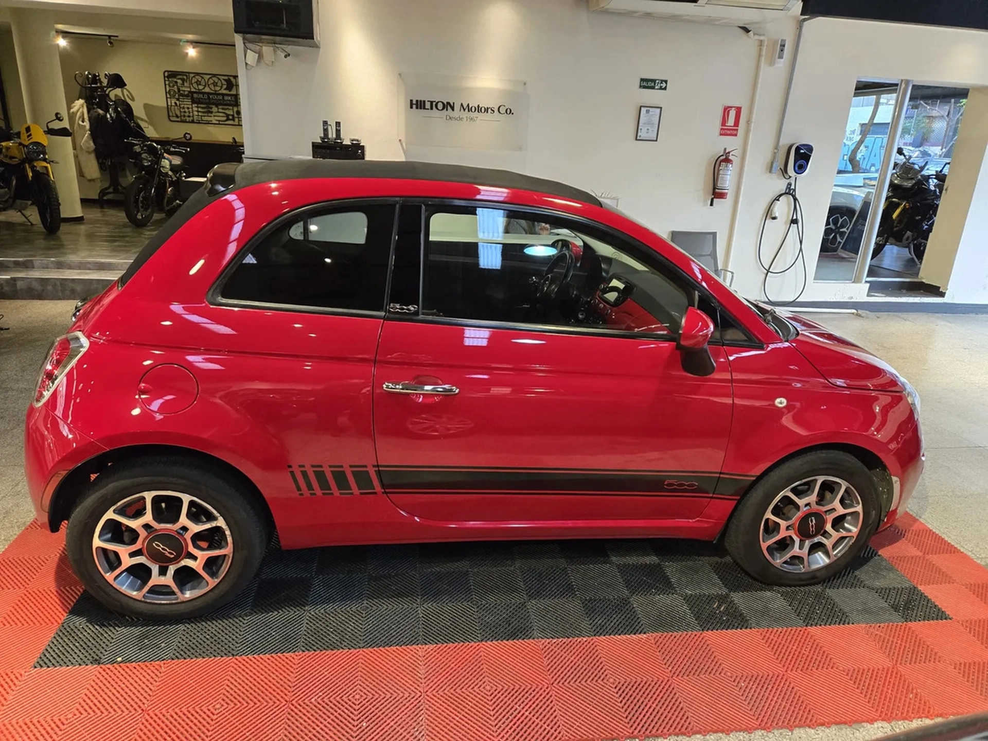 Fiat 500c Pop Cabrio Año 2014 - Hilton Motors Co.