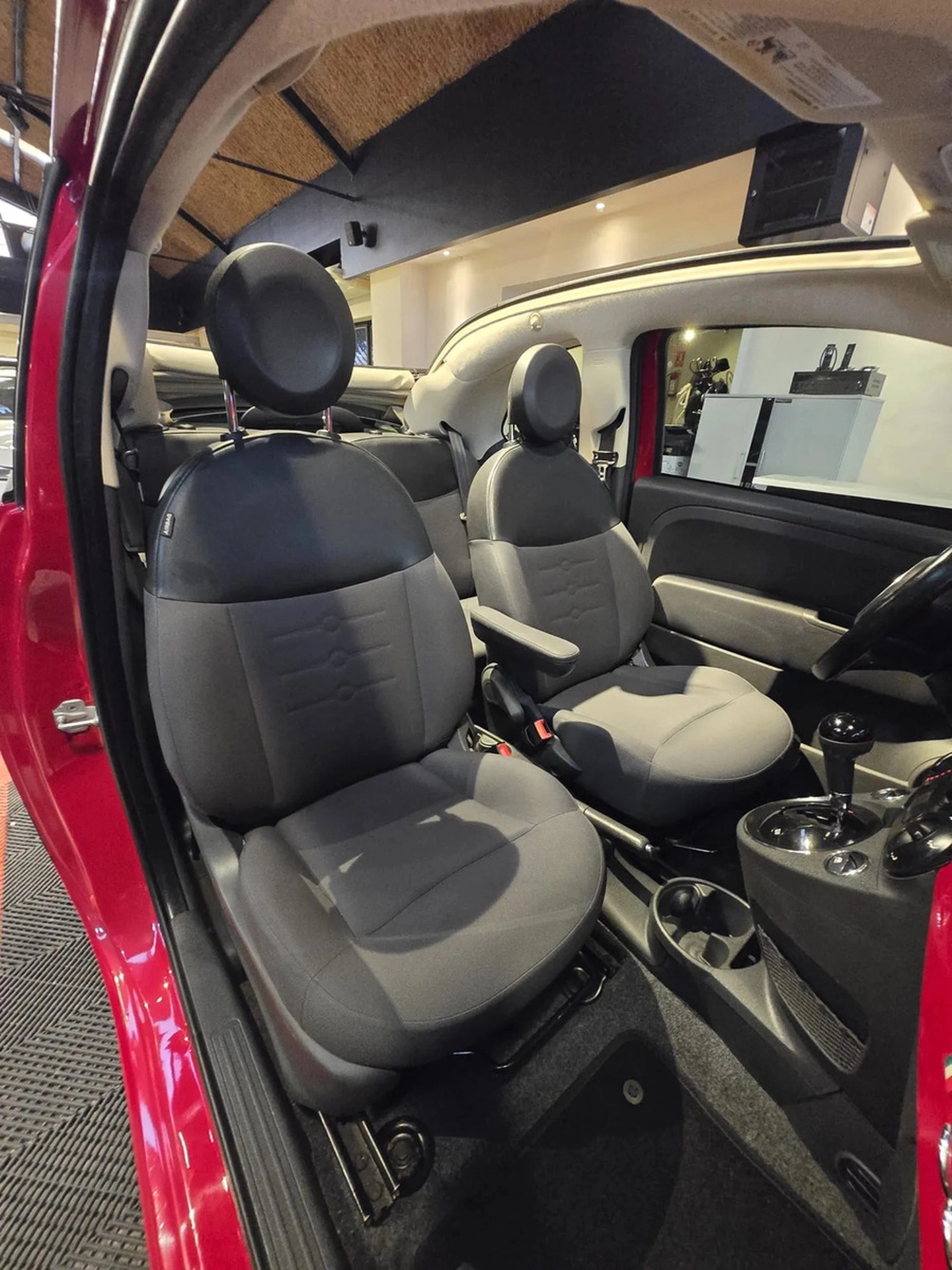 Fiat 500c Pop Cabrio Año 2014 - Hilton Motors Co.