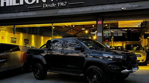 Toyota Hilux 2.8 Td Grs 4x4 At