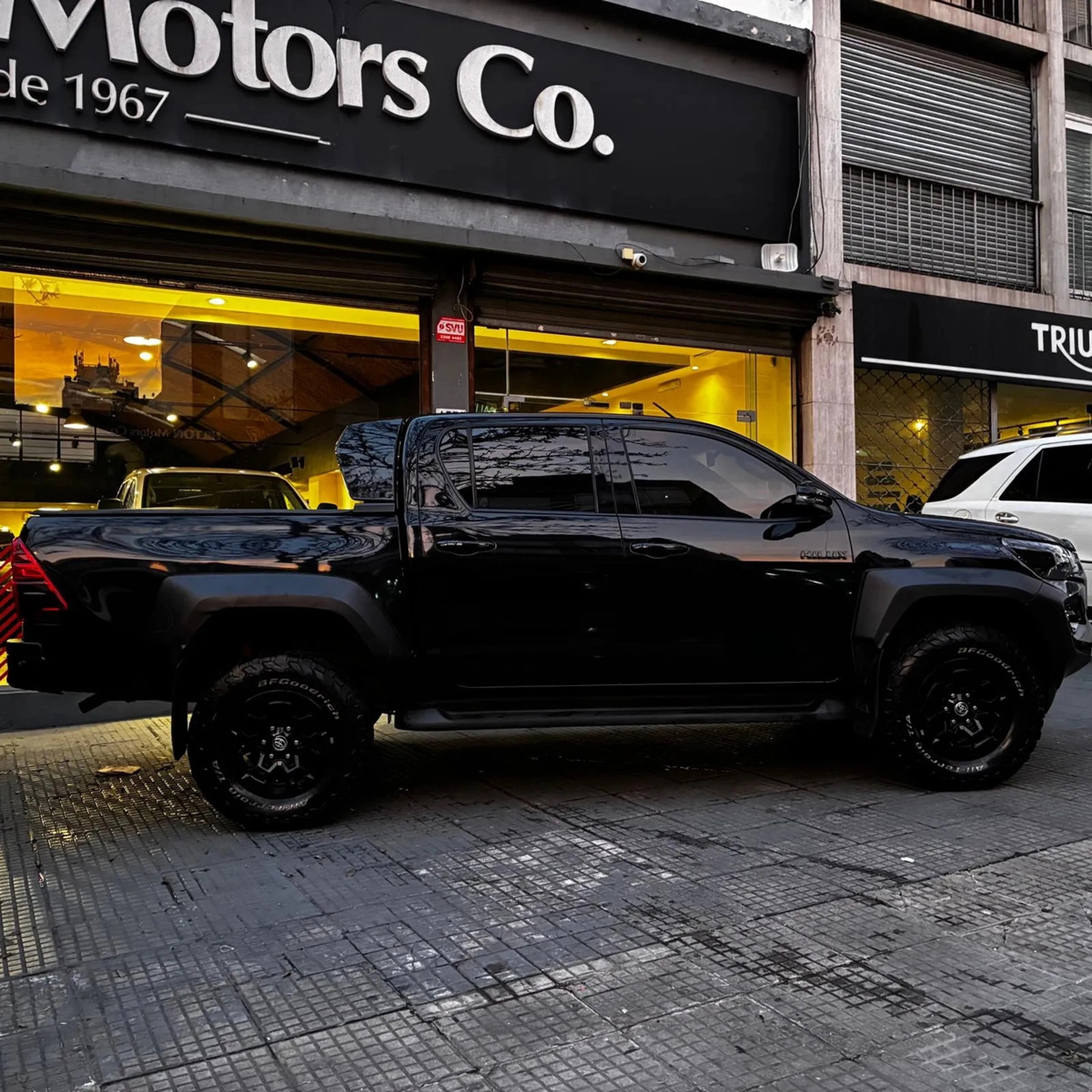 Toyota Hilux 2.8 Td Grs 4x4 At