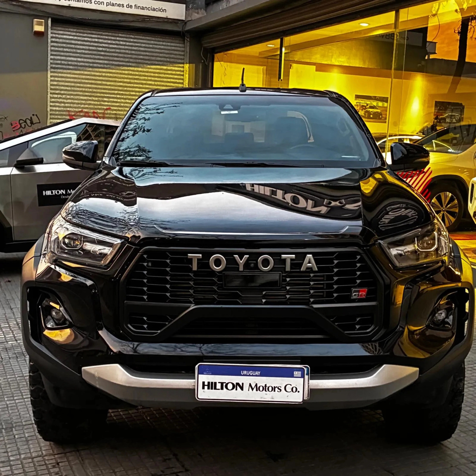 Toyota Hilux 2.8 Td Grs 4x4 At
