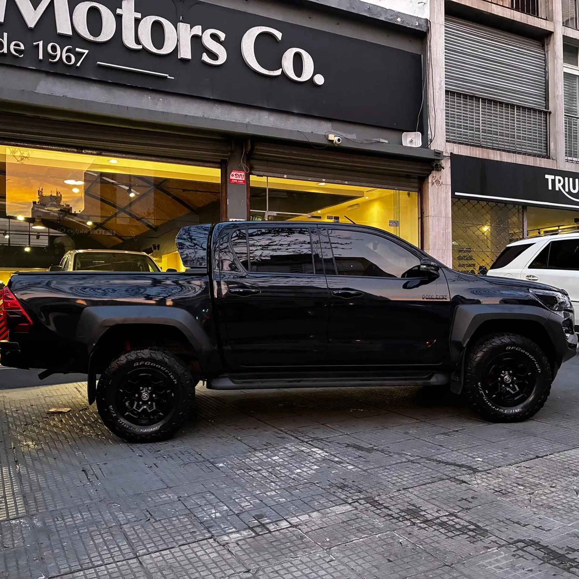 Toyota Hilux 2.8 Td Grs 4x4 At