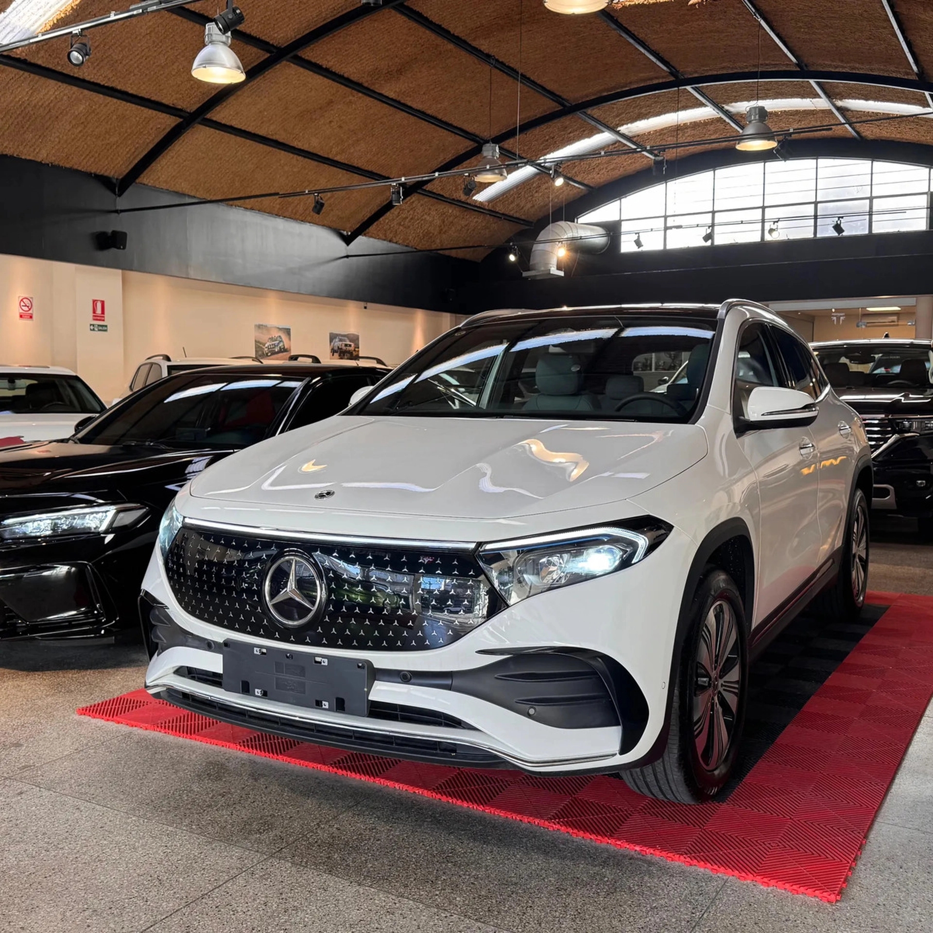 Mercedes Benz Eqa 260 - Hilton Motors Co.