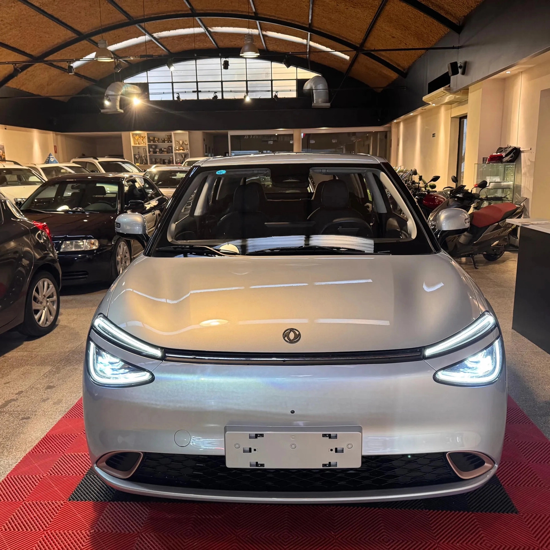 Dongfeng Nammi 430 - Hilton Motors Co.