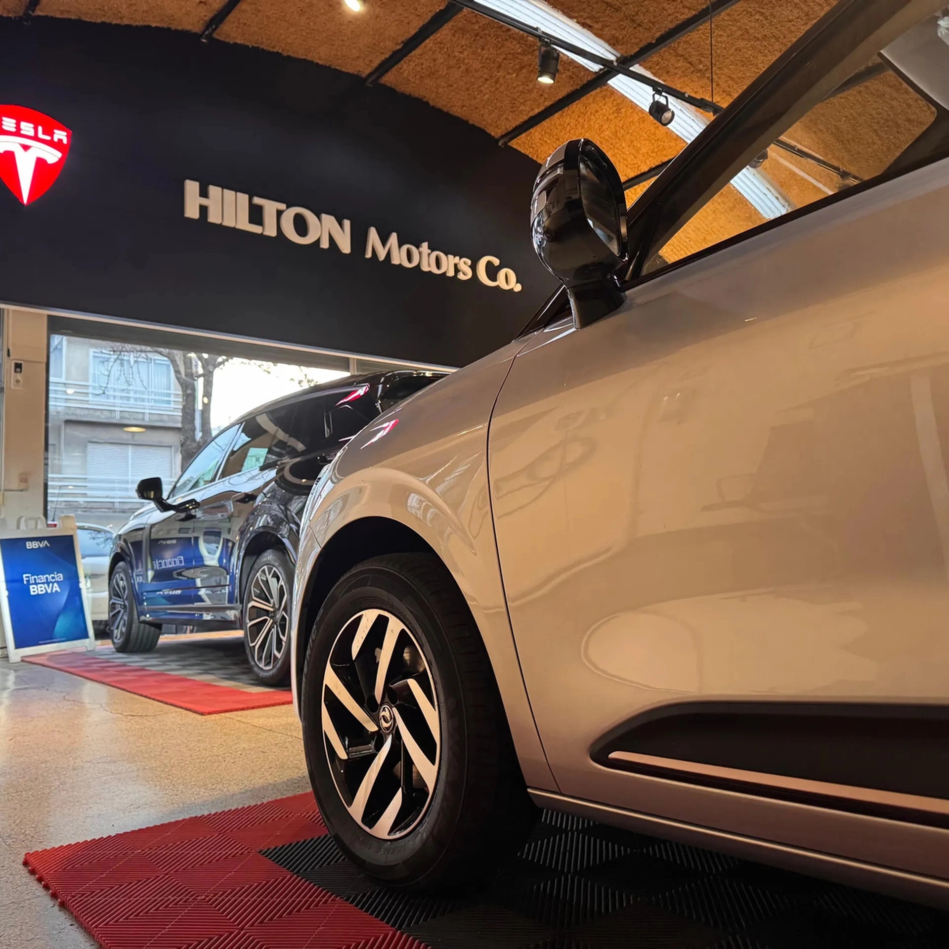 Dongfeng Nammi 430 - Hilton Motors Co.