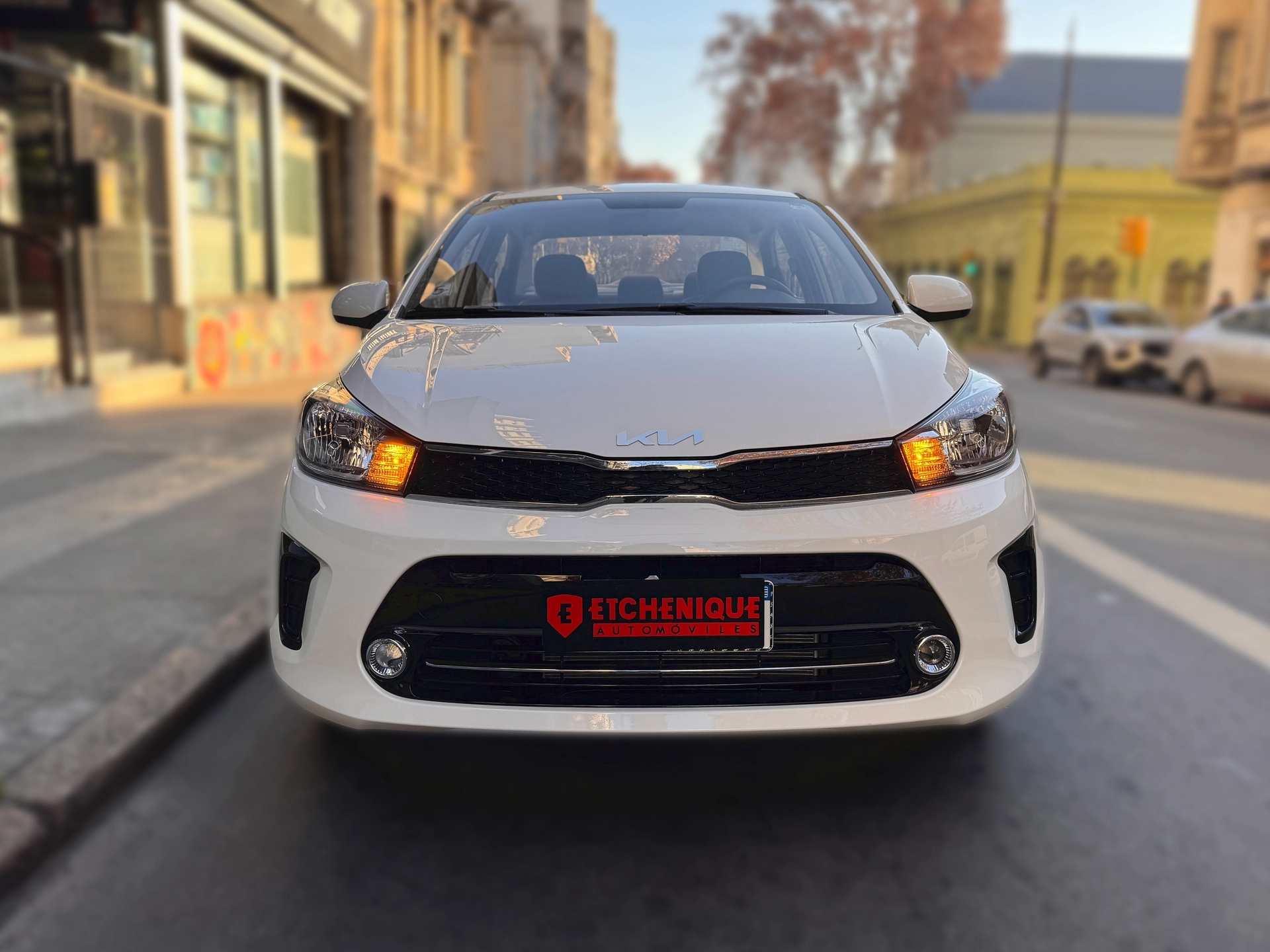 Kia Soluto LX Plus