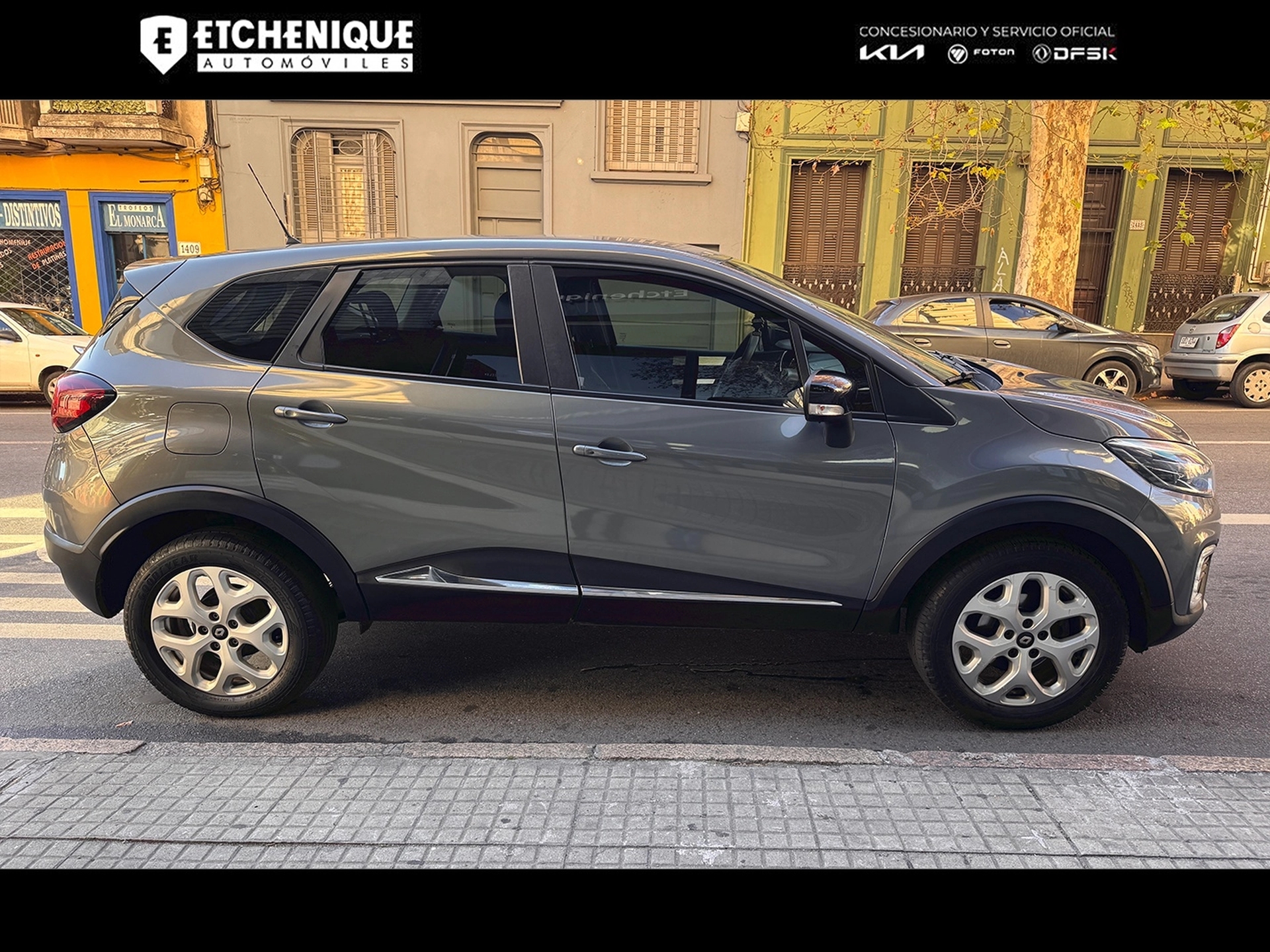 Renault Captur Zen 2.0