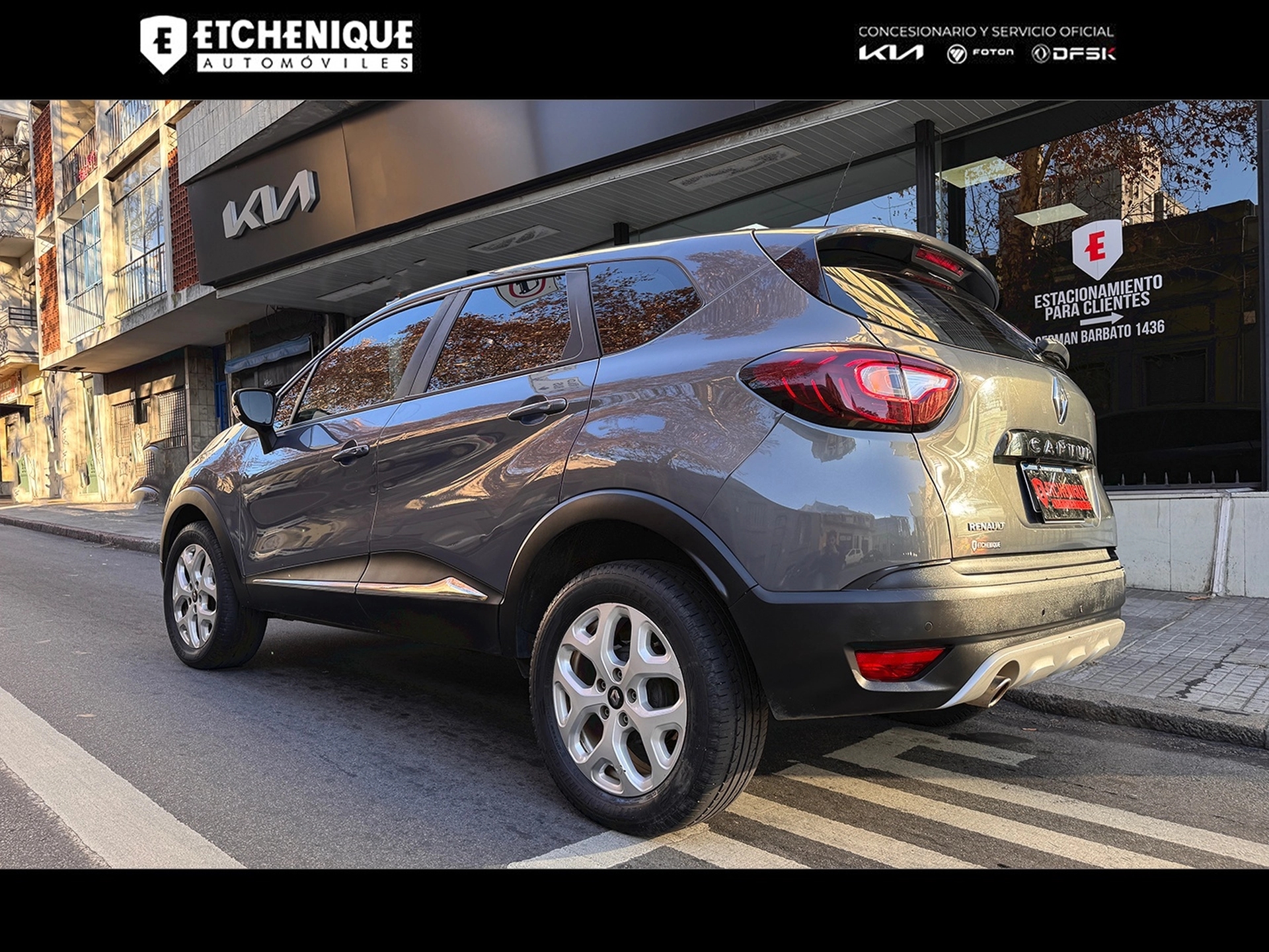 Renault Captur Zen 2.0