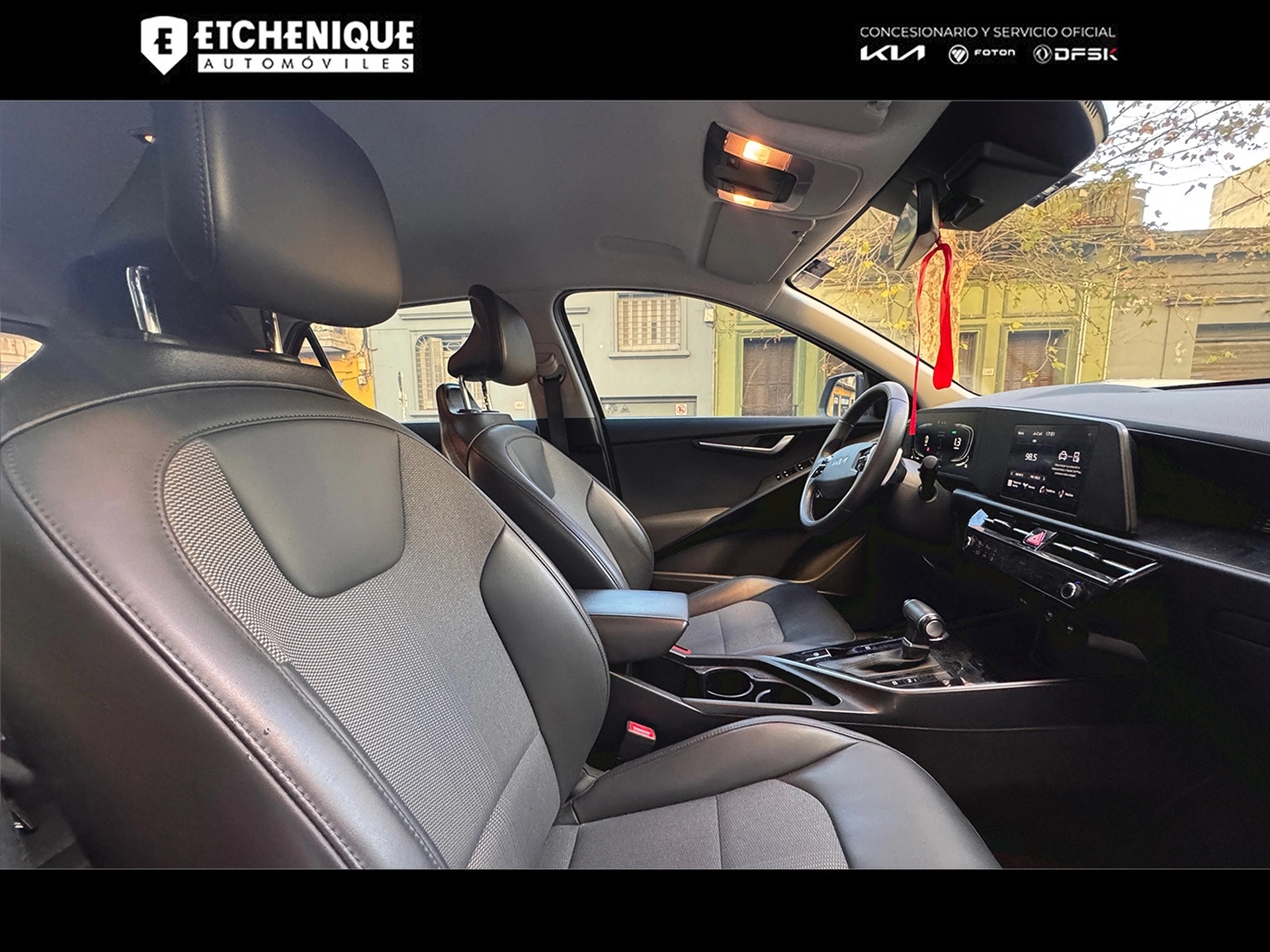 Kia Niro Hybrid EX Plus