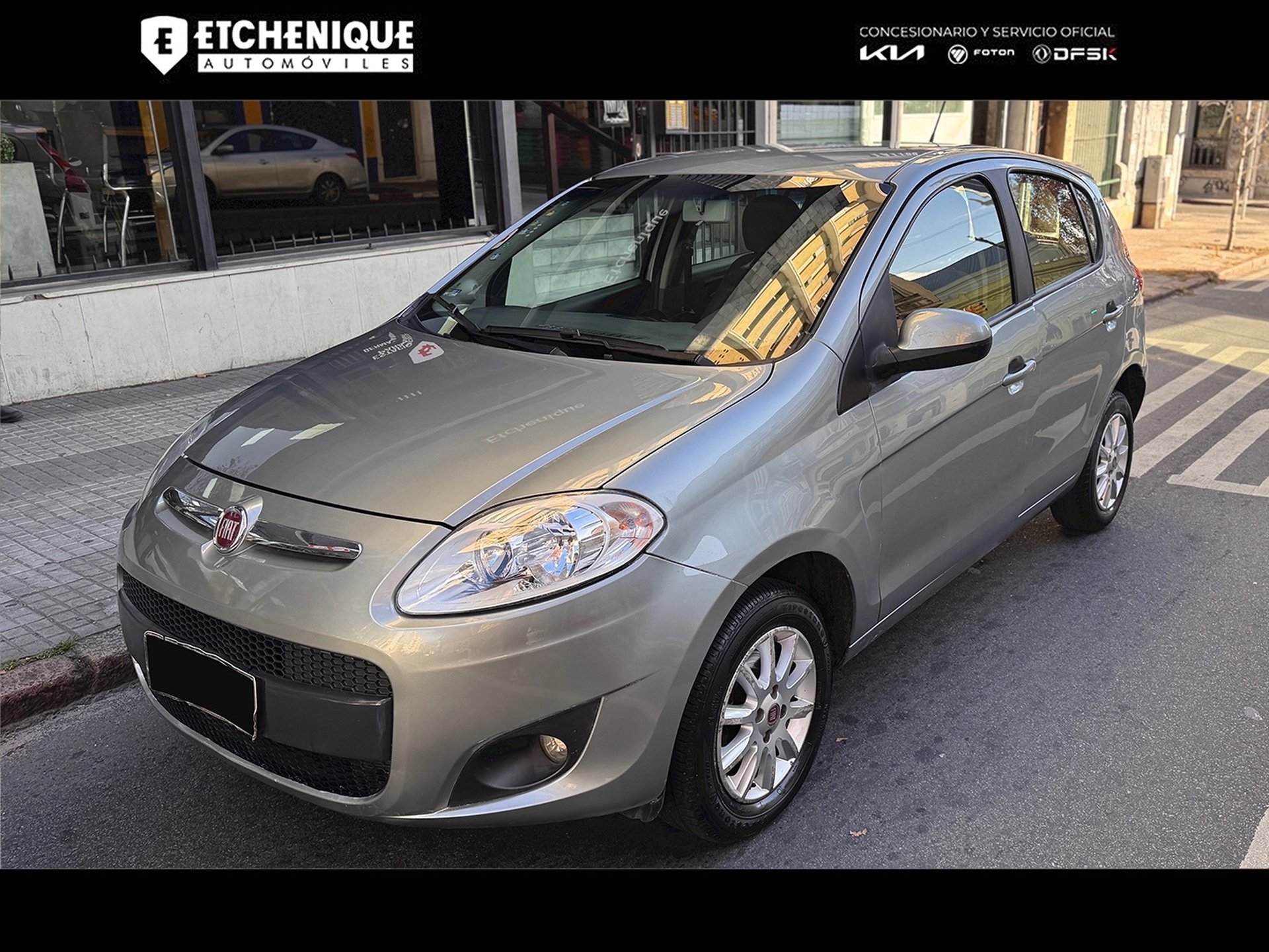 Fiat Palio Attractive Full