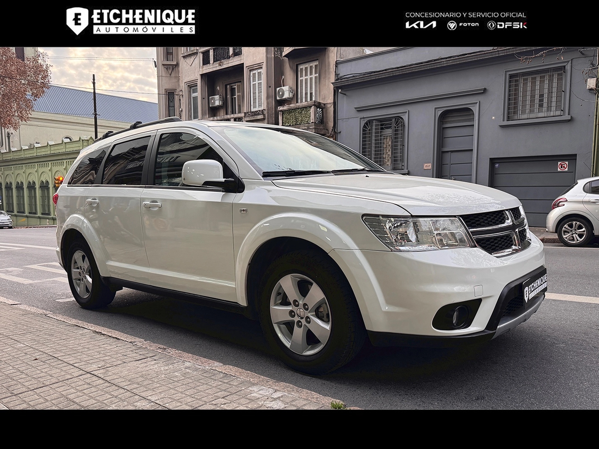 Dodge Journey SE 2.4 A/T 7 plazas