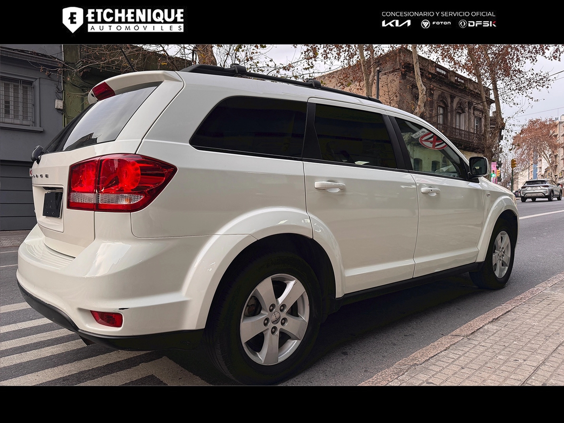 Dodge Journey SE 2.4 A/T 7 plazas