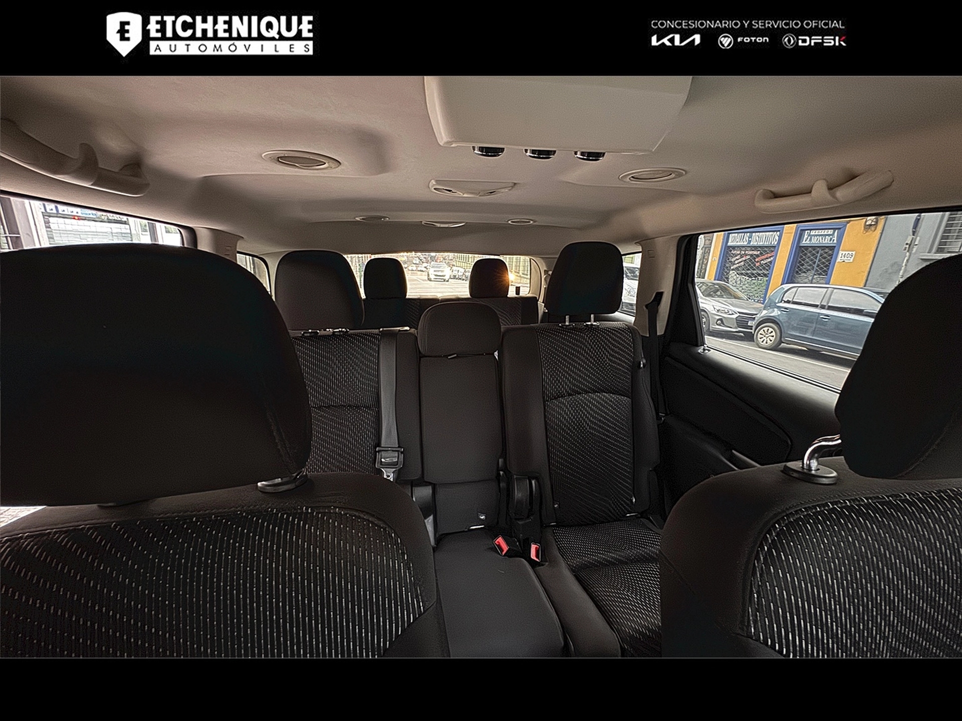 Dodge Journey SE 2.4 A/T 7 plazas