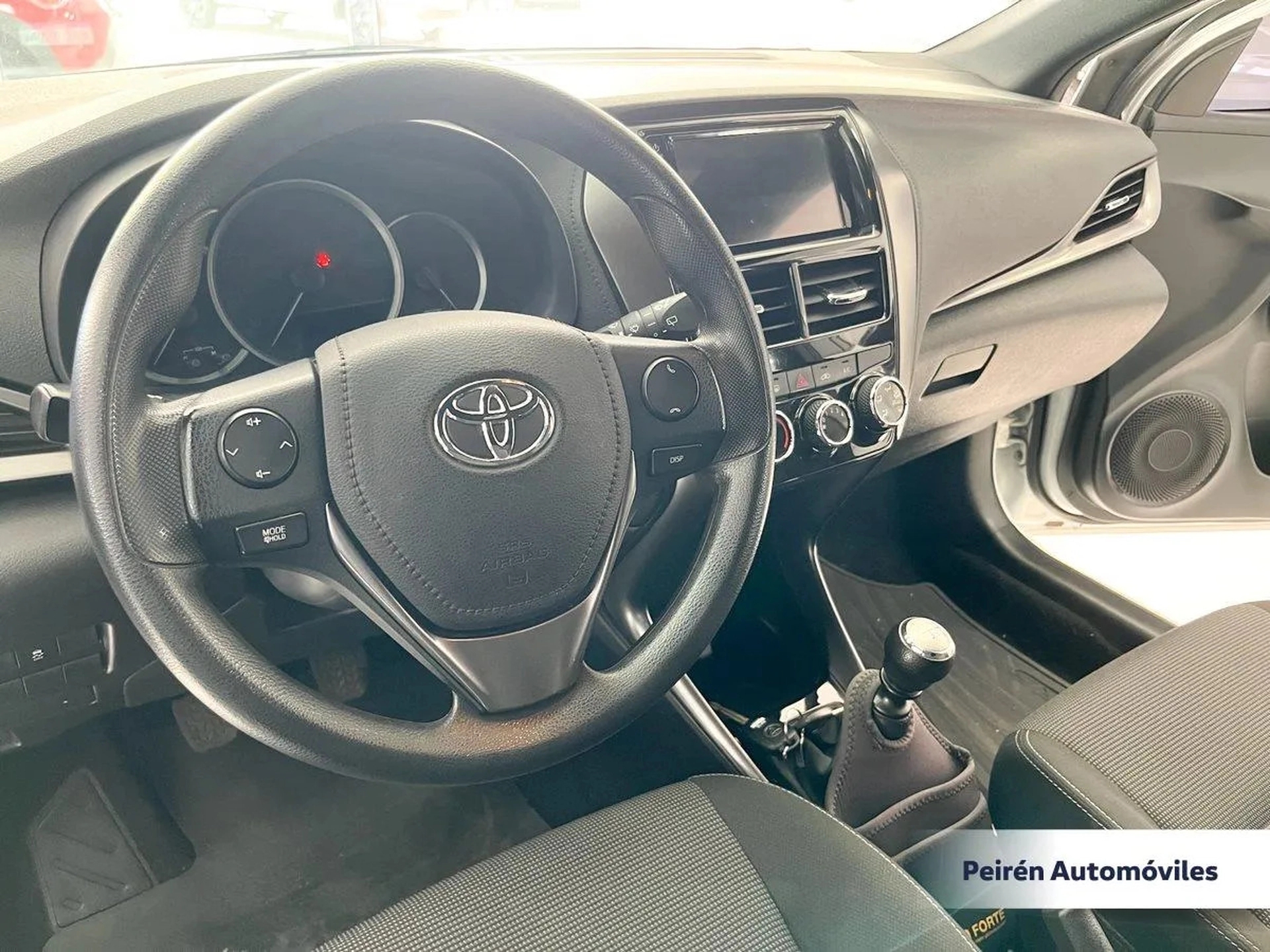 Toyota Yaris Xs 1.5 2023 Peirén