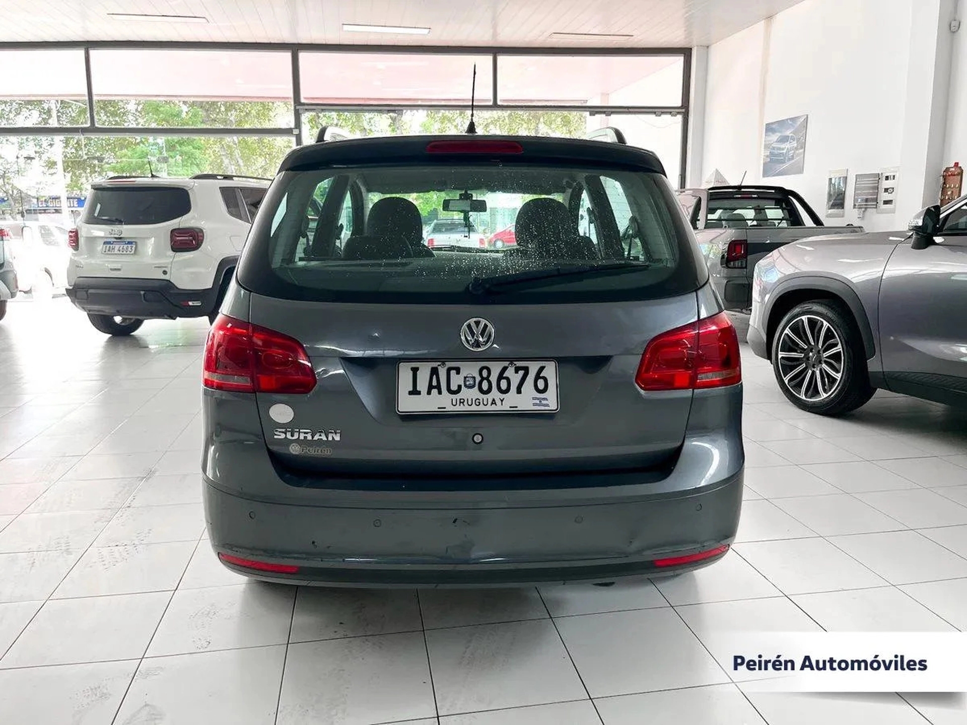 Volkswagen Suran Highline 1.6 2012
