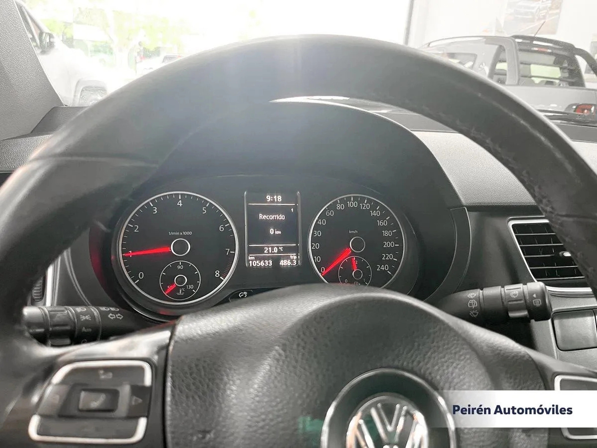 Volkswagen Suran Highline 1.6 2012