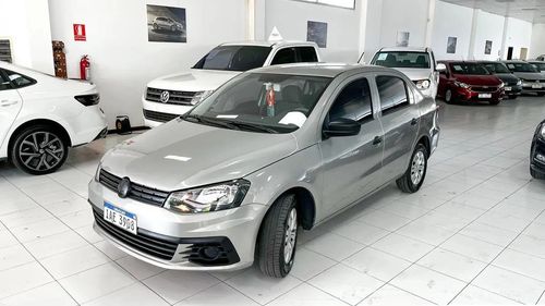 Volkswagen Gol Sedán Power 1.6 2017 Peirén