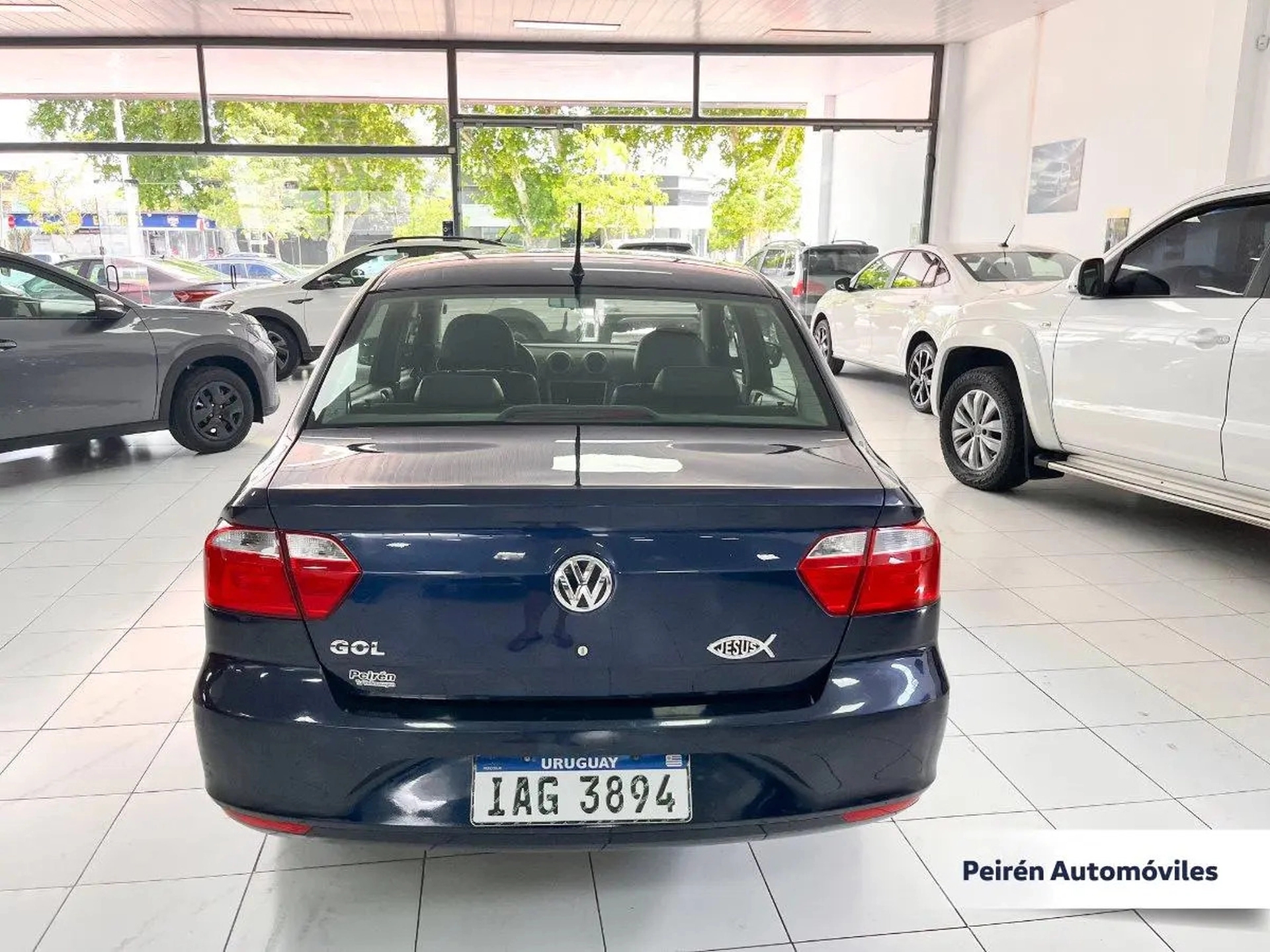 Volkswagen Gol Sedán G6 1.6 2015 Peirén