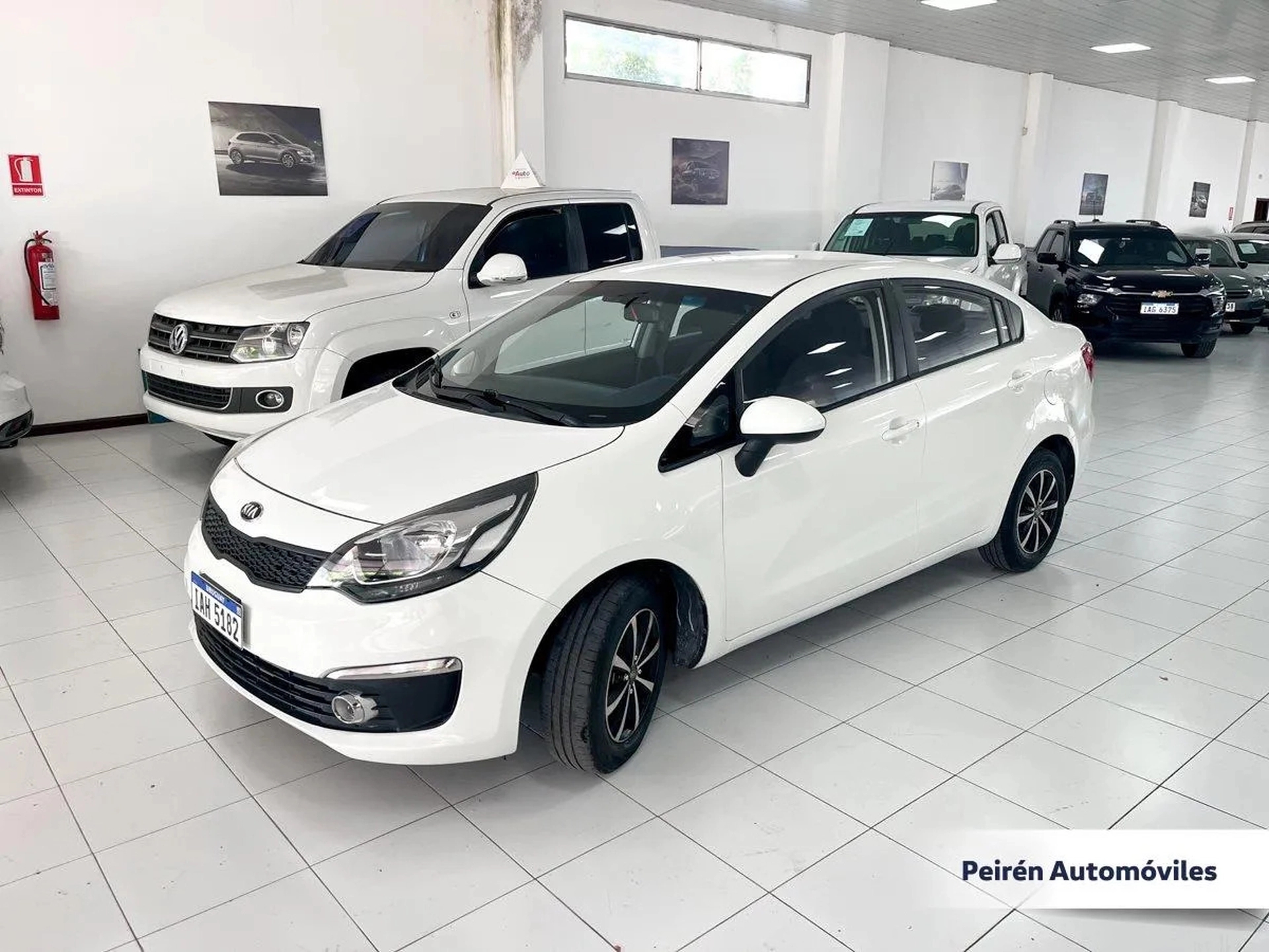 Kia Rio Sedán Ex 1.2 2017