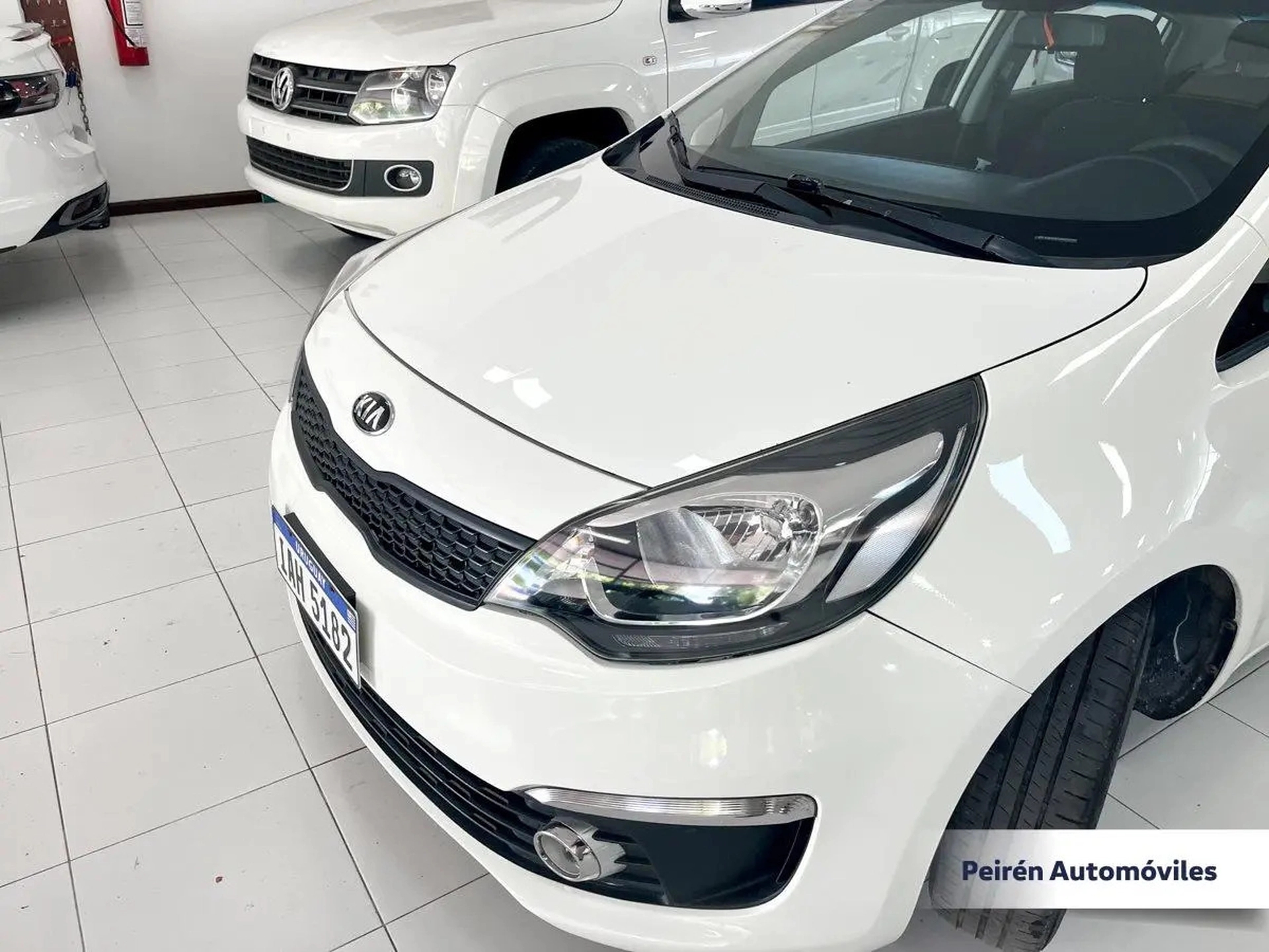 Kia Rio Sedán Ex 1.2 2017