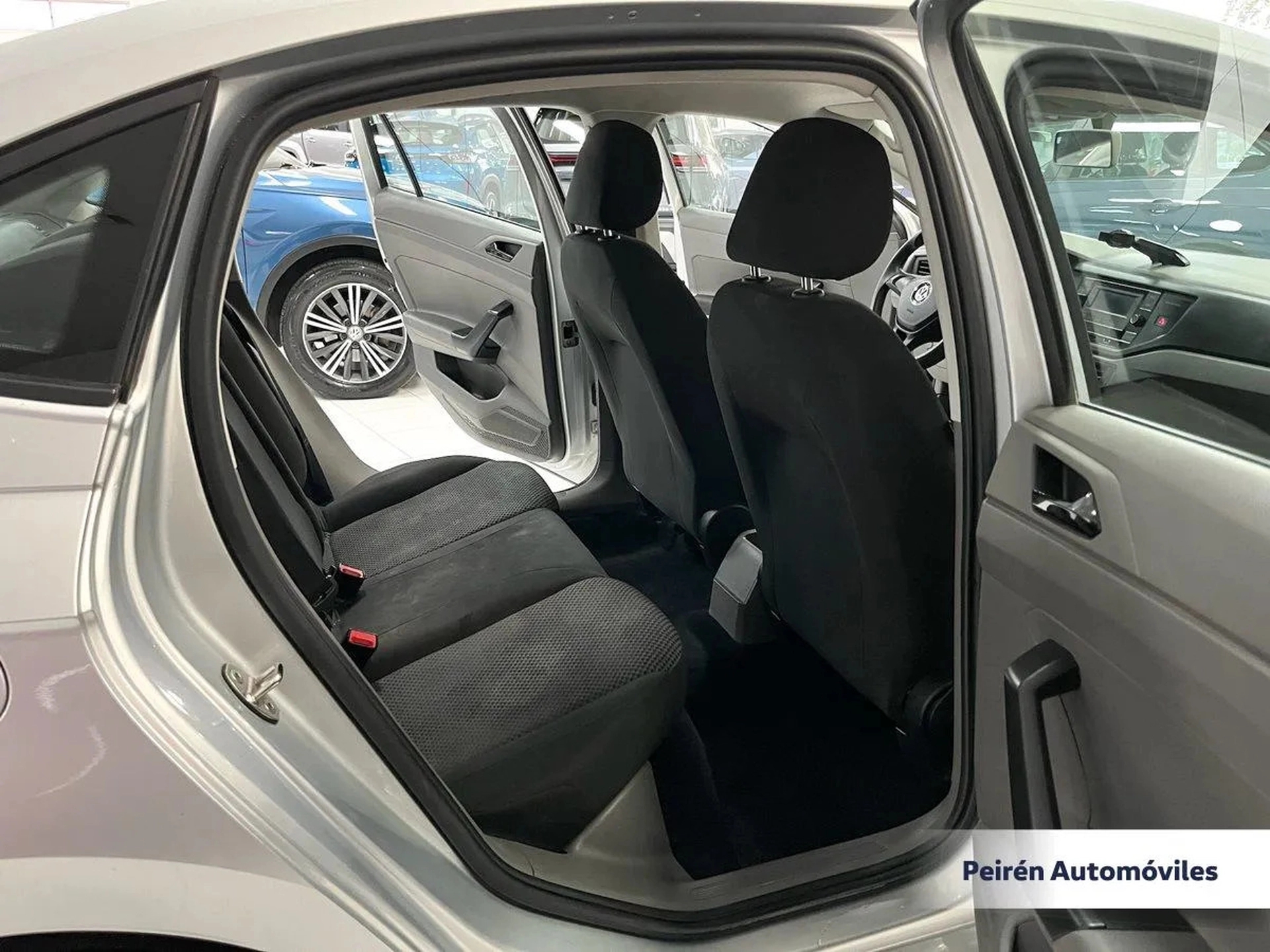 Volkswagen Virtus Trendline 1.6 2018